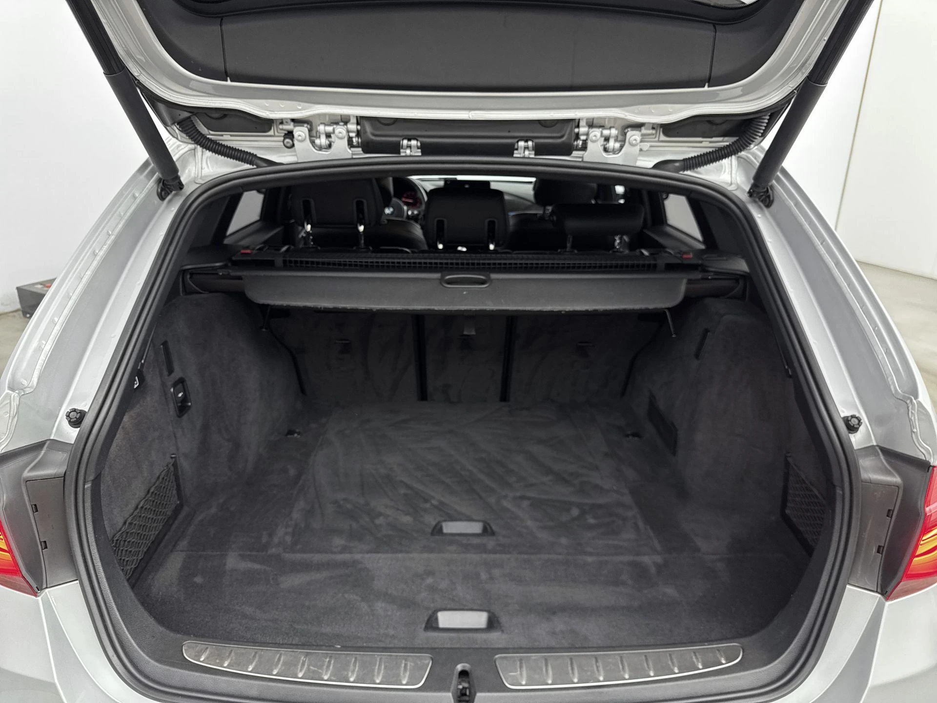 BMW-3 Serie-image-15