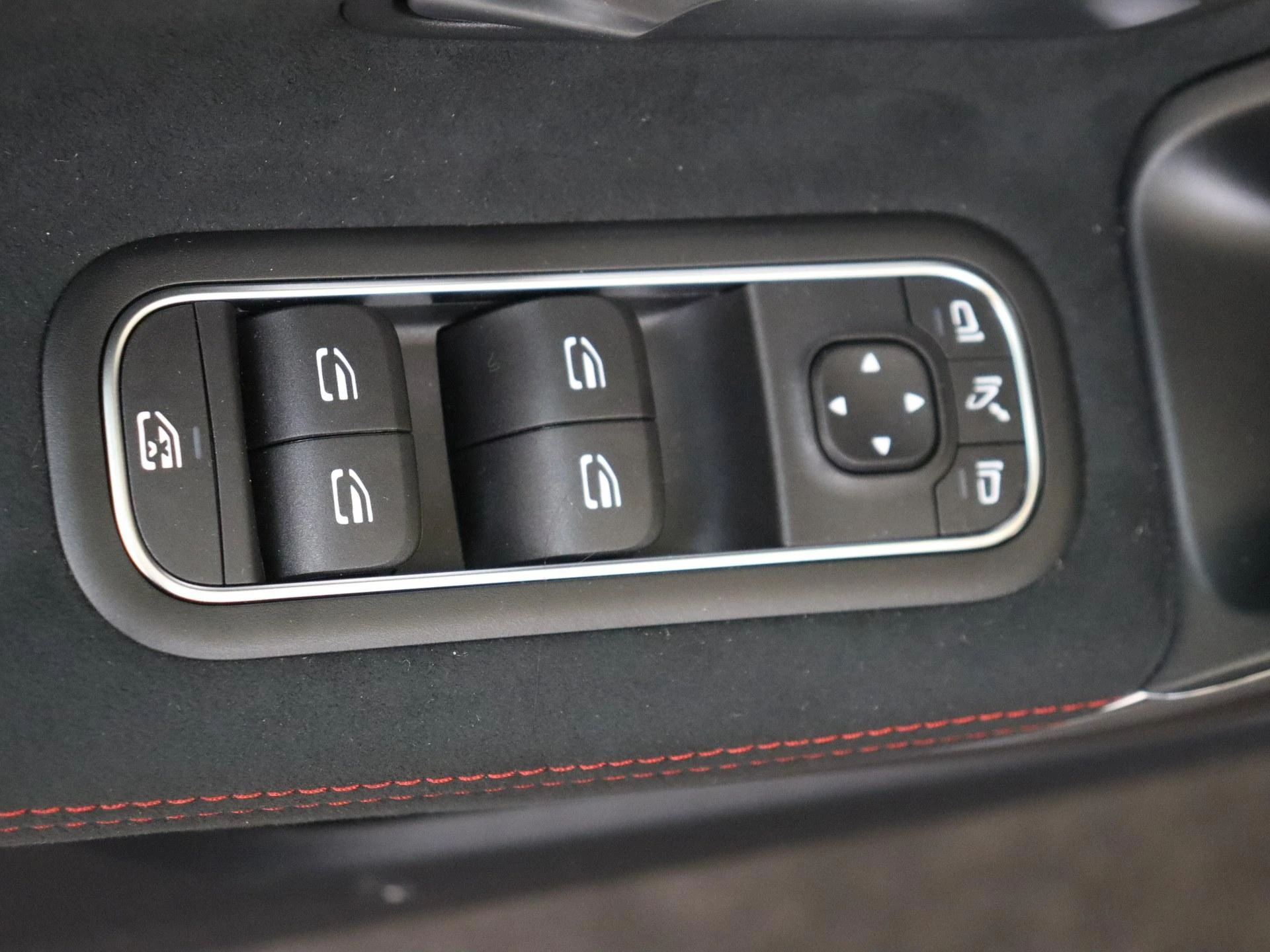 Mercedes-Benz-A-Klasse-image-27