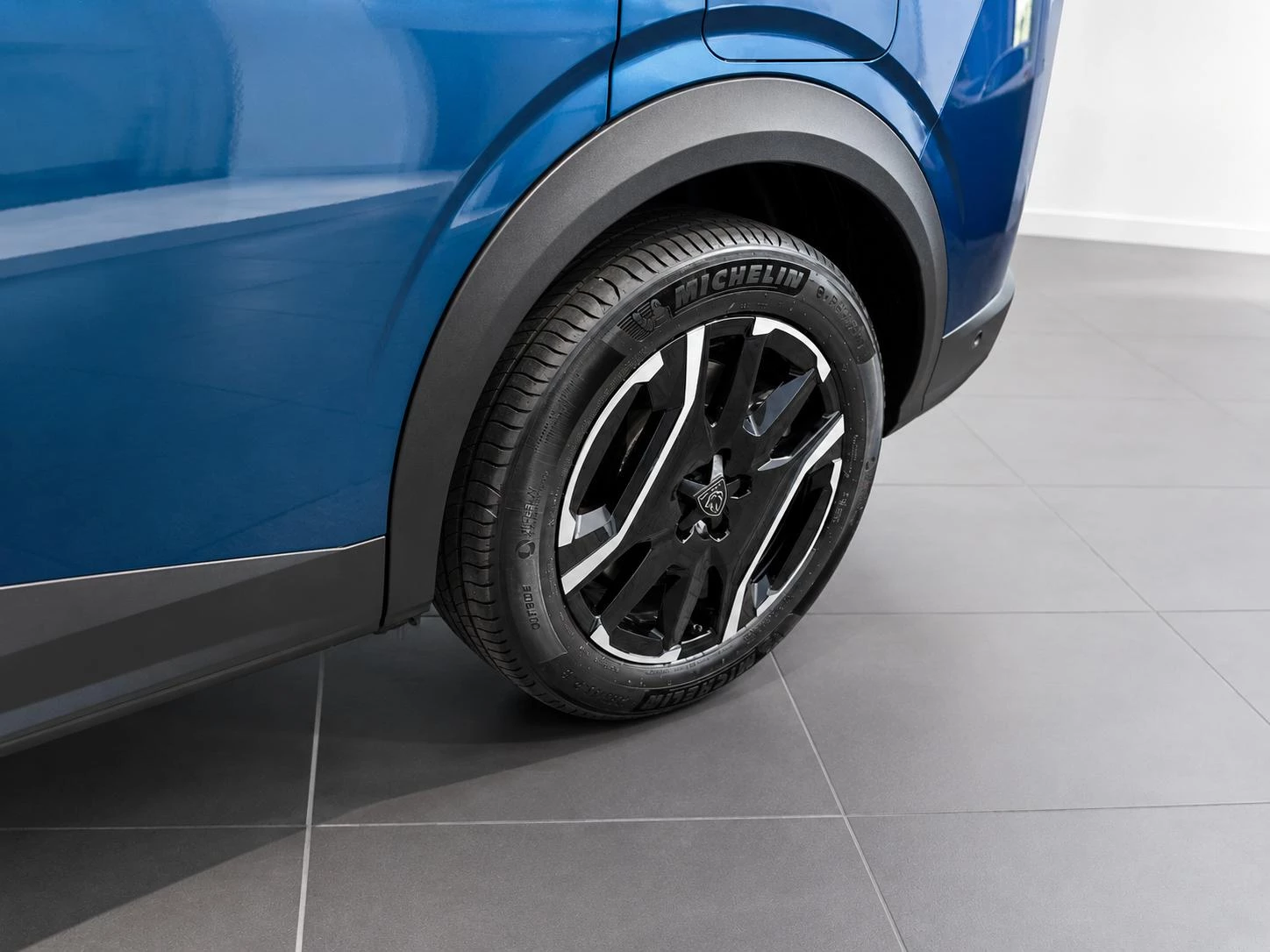 Peugeot 5008 1.6 Plug-in Hybrid 195 Allure 7p