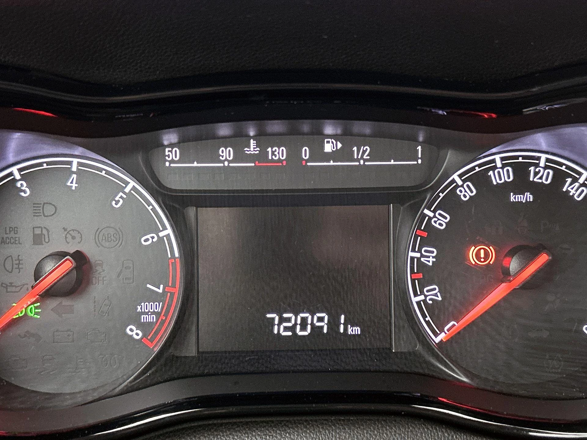 Opel-KARL-image-12