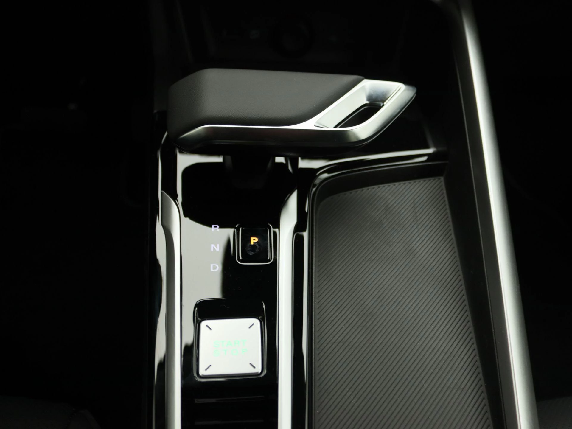 MG-ZS-image-9