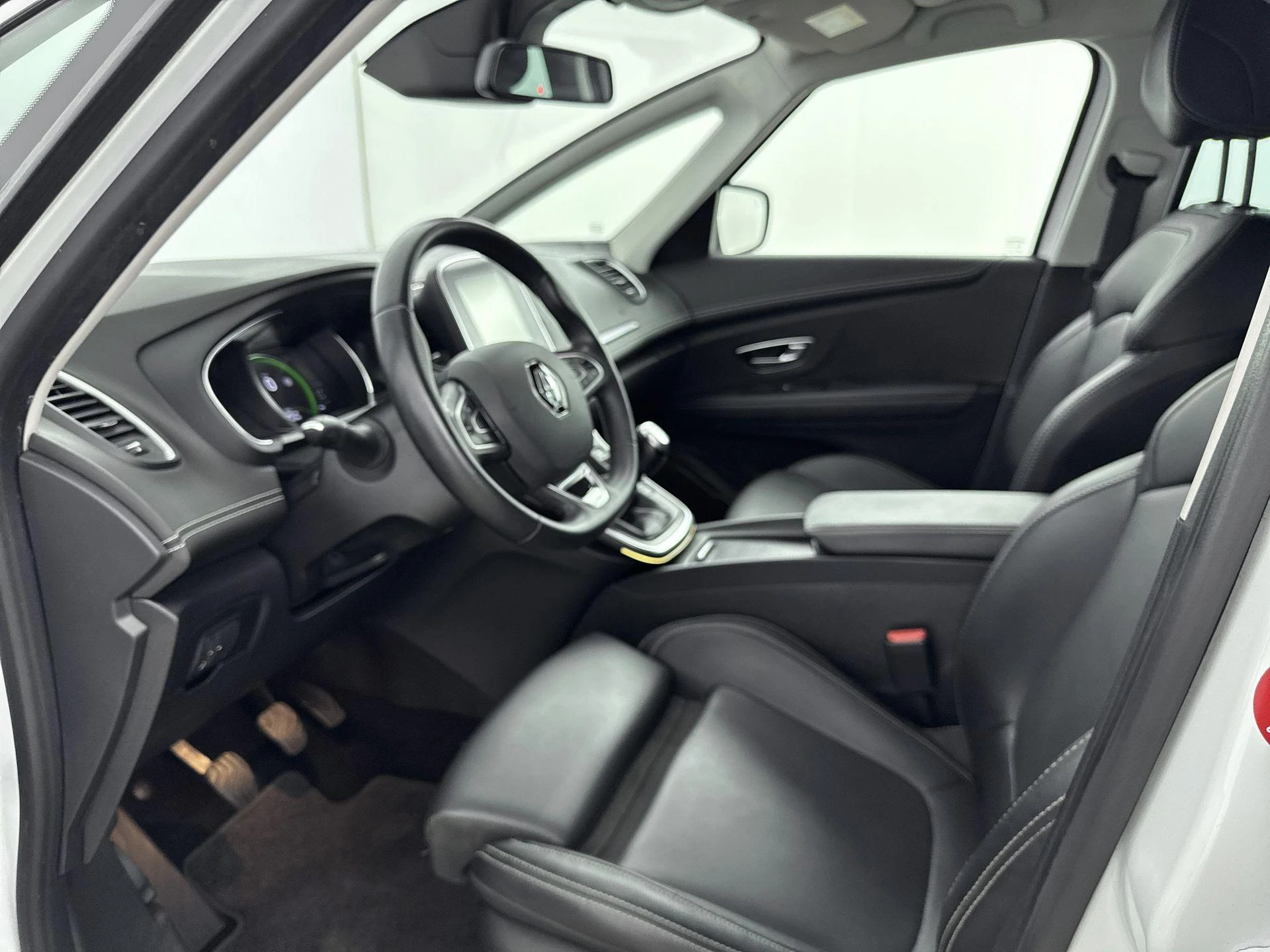 Renault-Grand Scénic-image-17