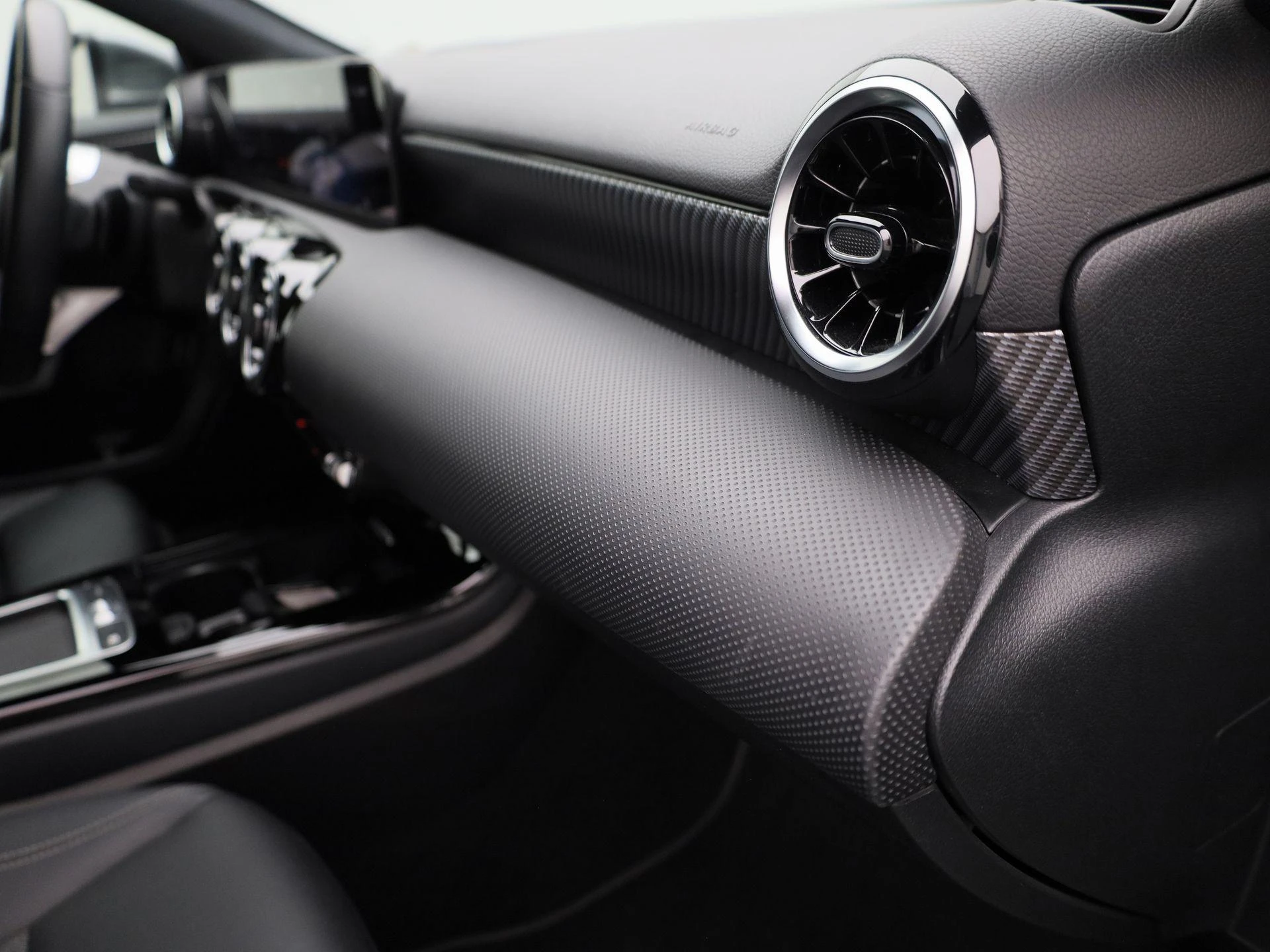 Mercedes-Benz-A-Klasse-image-42