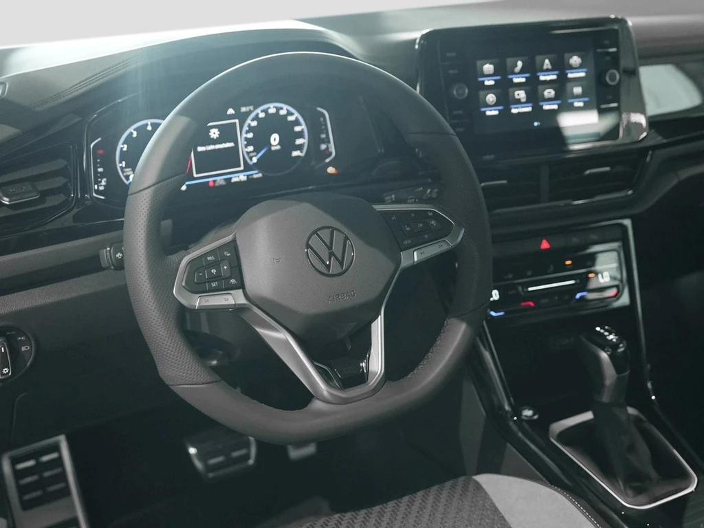 Volkswagen-T-Roc-image-15