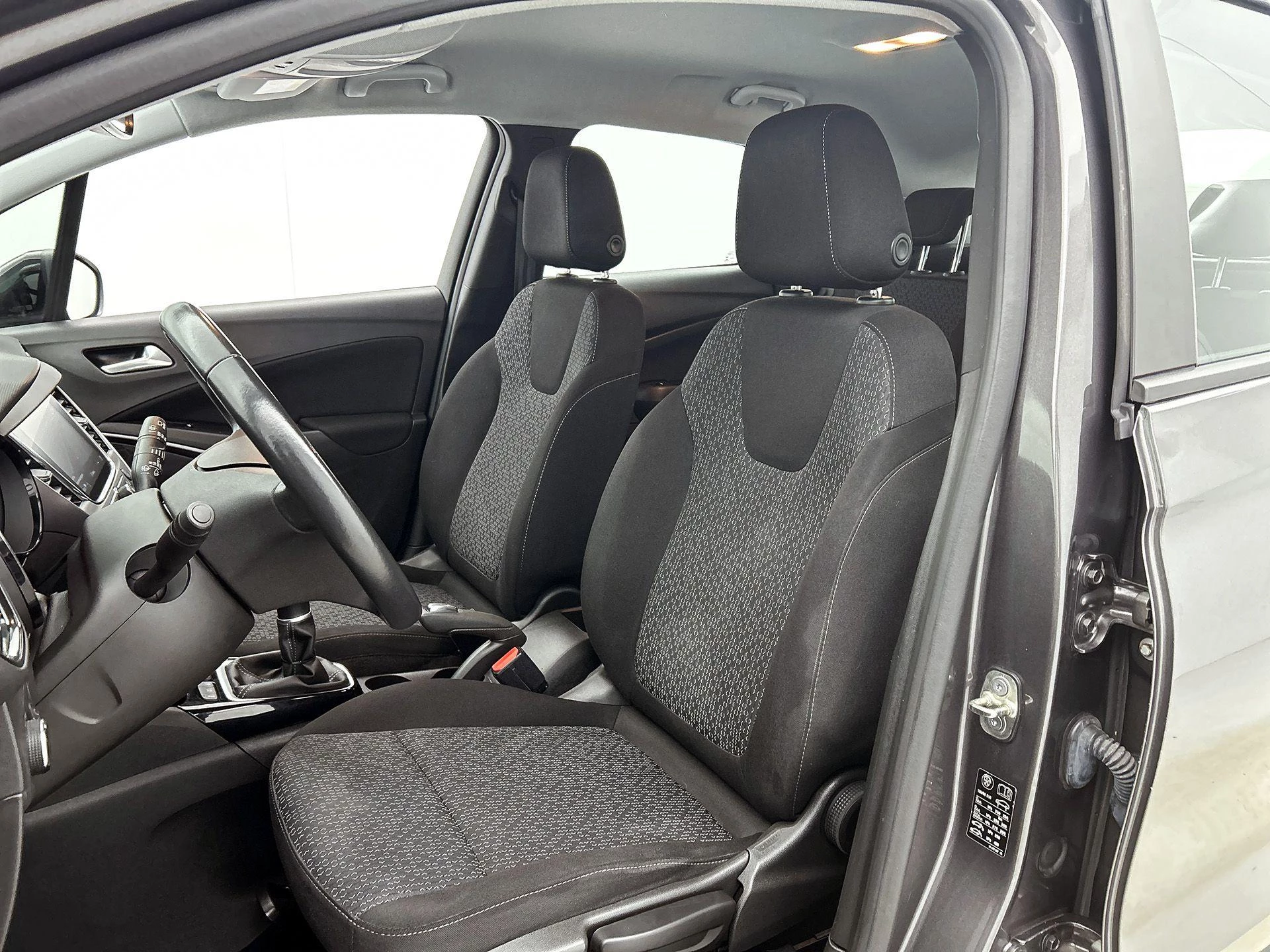 Opel-Crossland-image-21