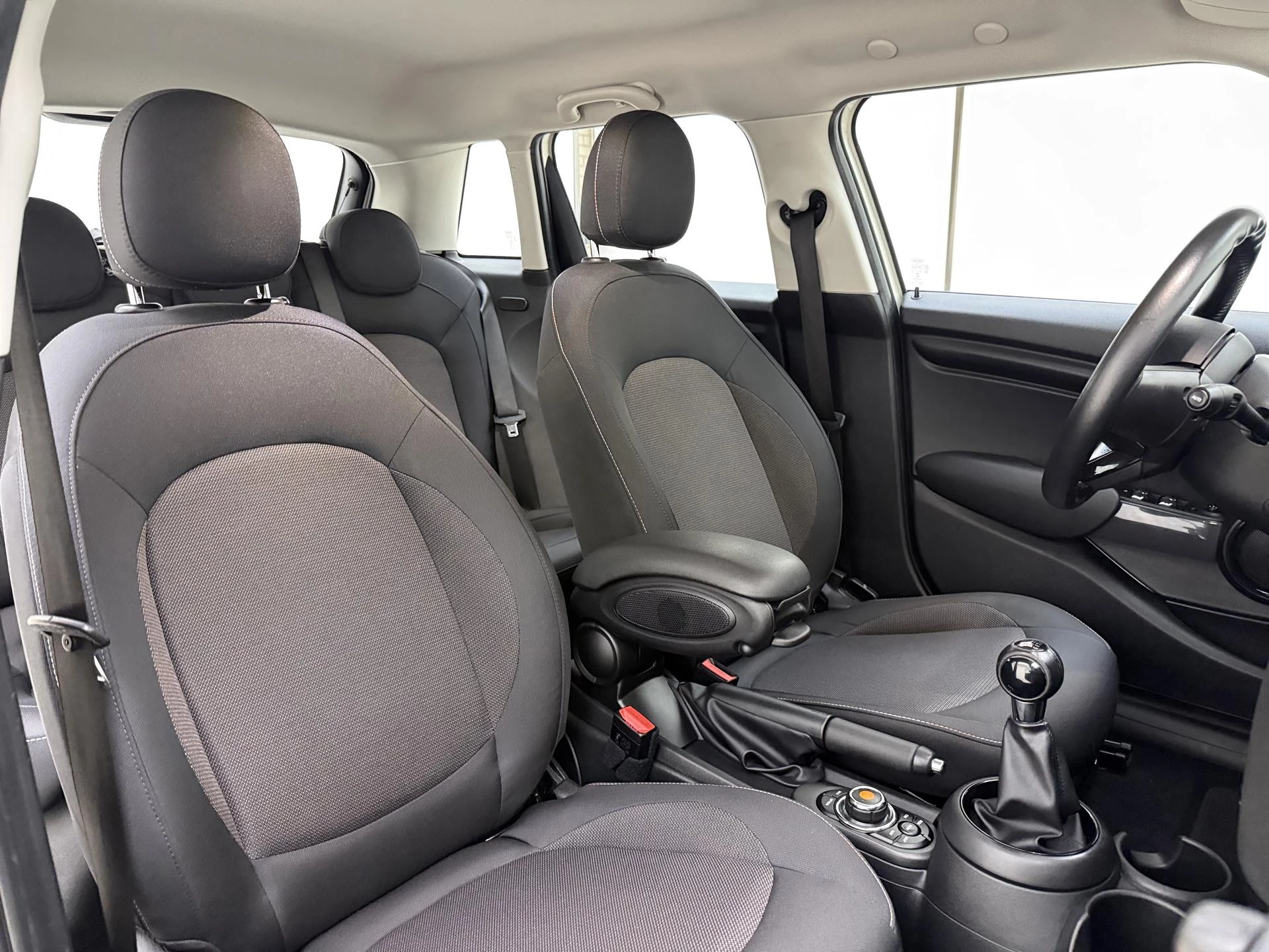 MINI 5-deurs 1.5 One Business Edition