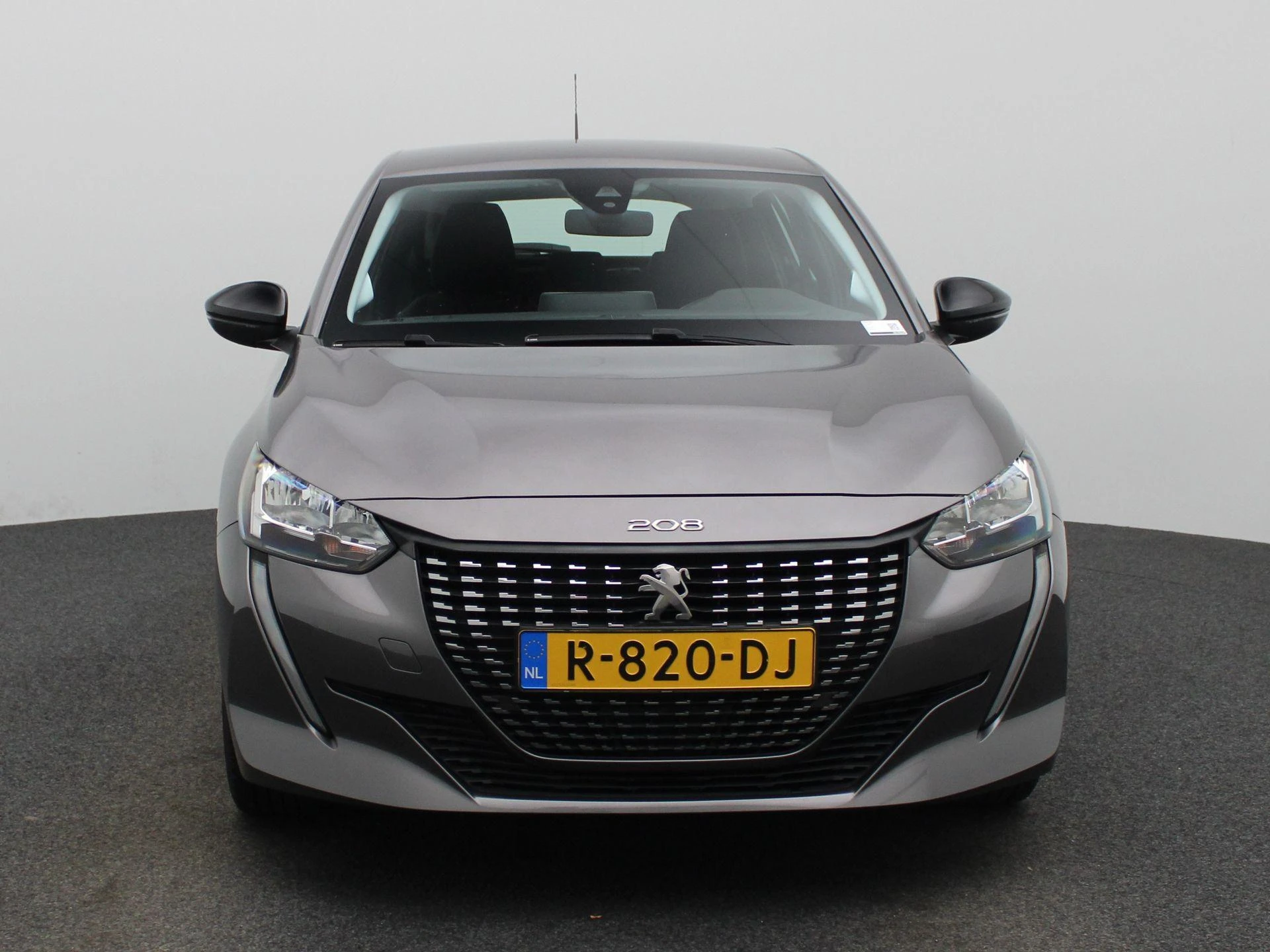 Peugeot-208-image-2