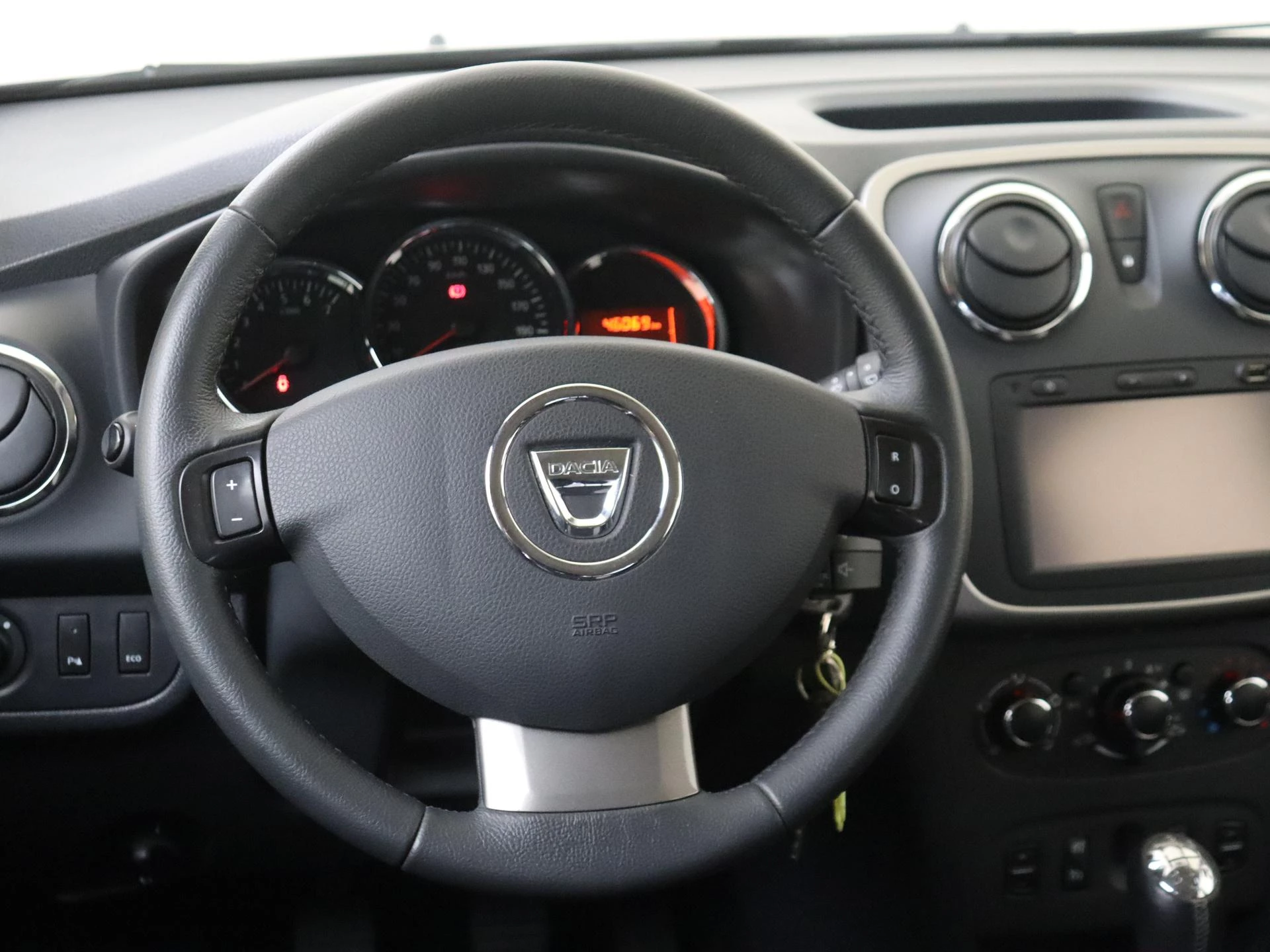 Dacia-Sandero Stepway-image-9