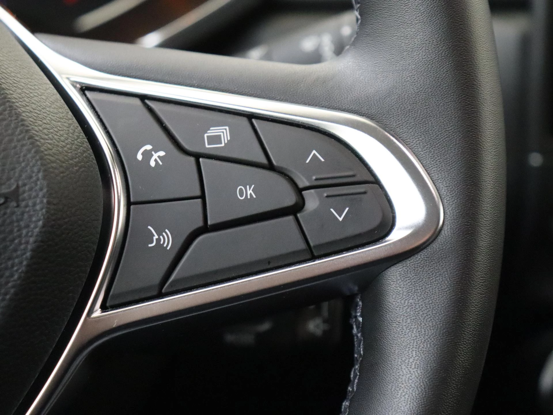 Renault-Captur-image-17