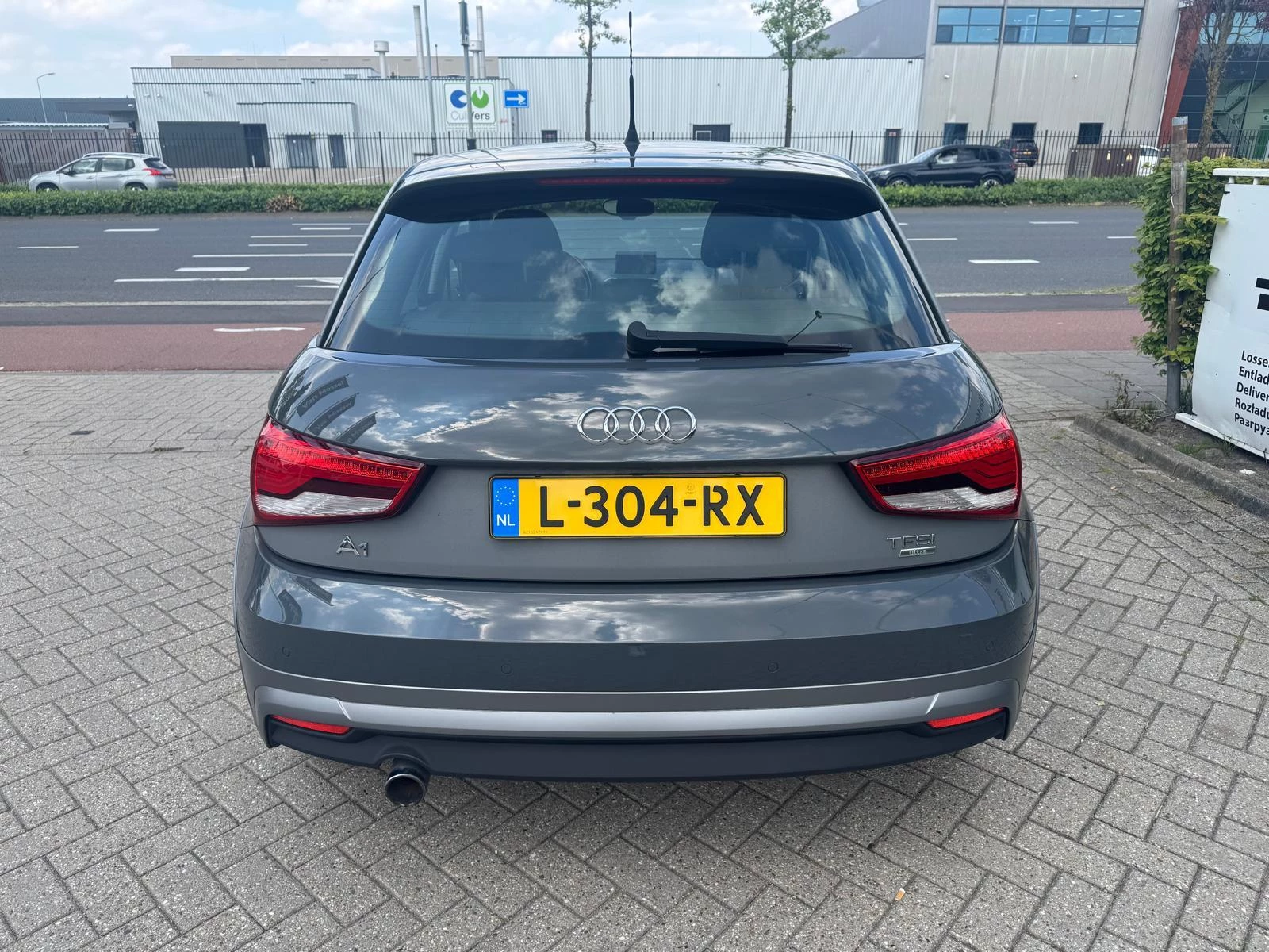 Audi-A1 Sportback-image-6
