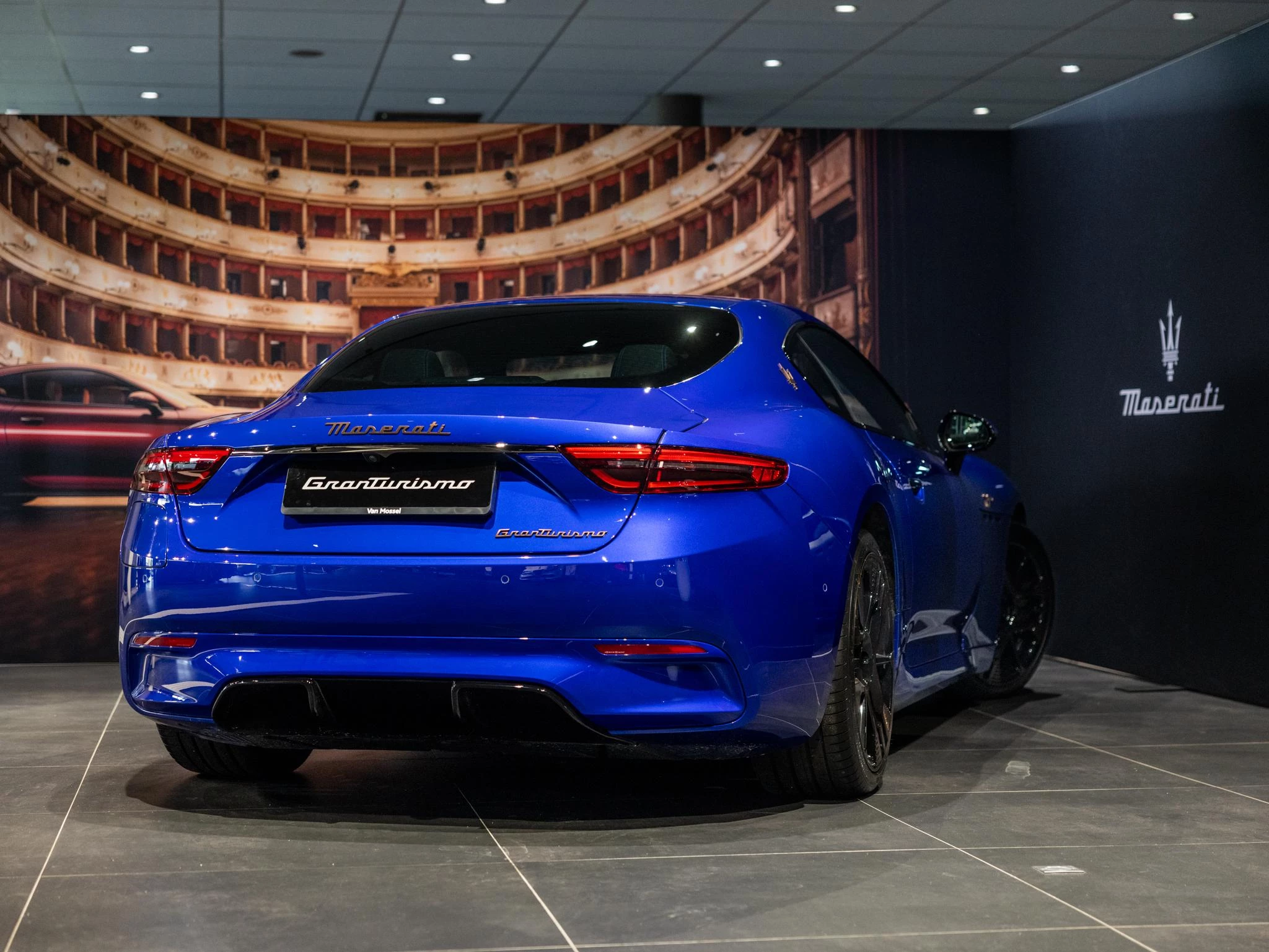 Maserati-GranTurismo-image-9