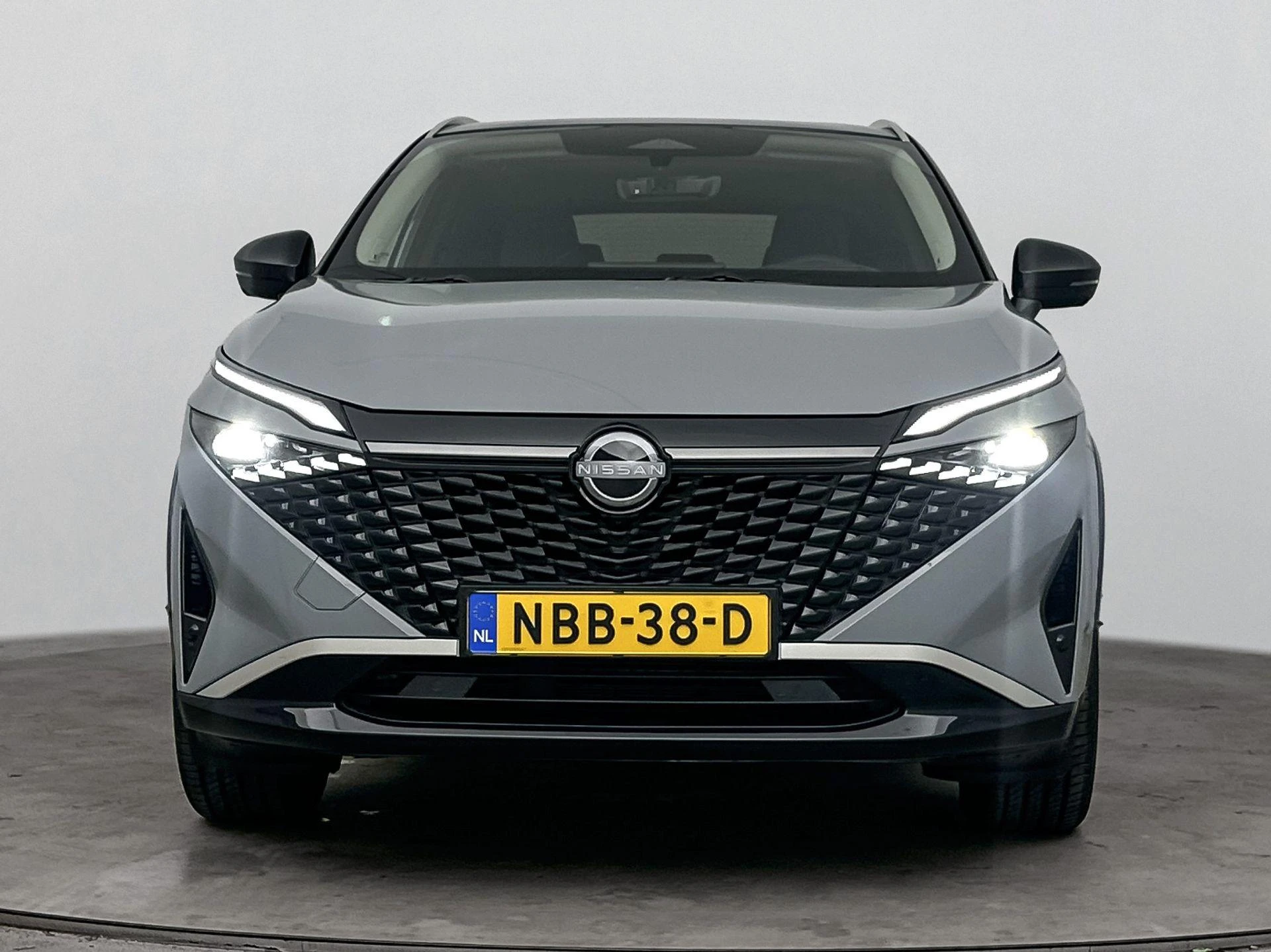 Nissan-QASHQAI-image-4