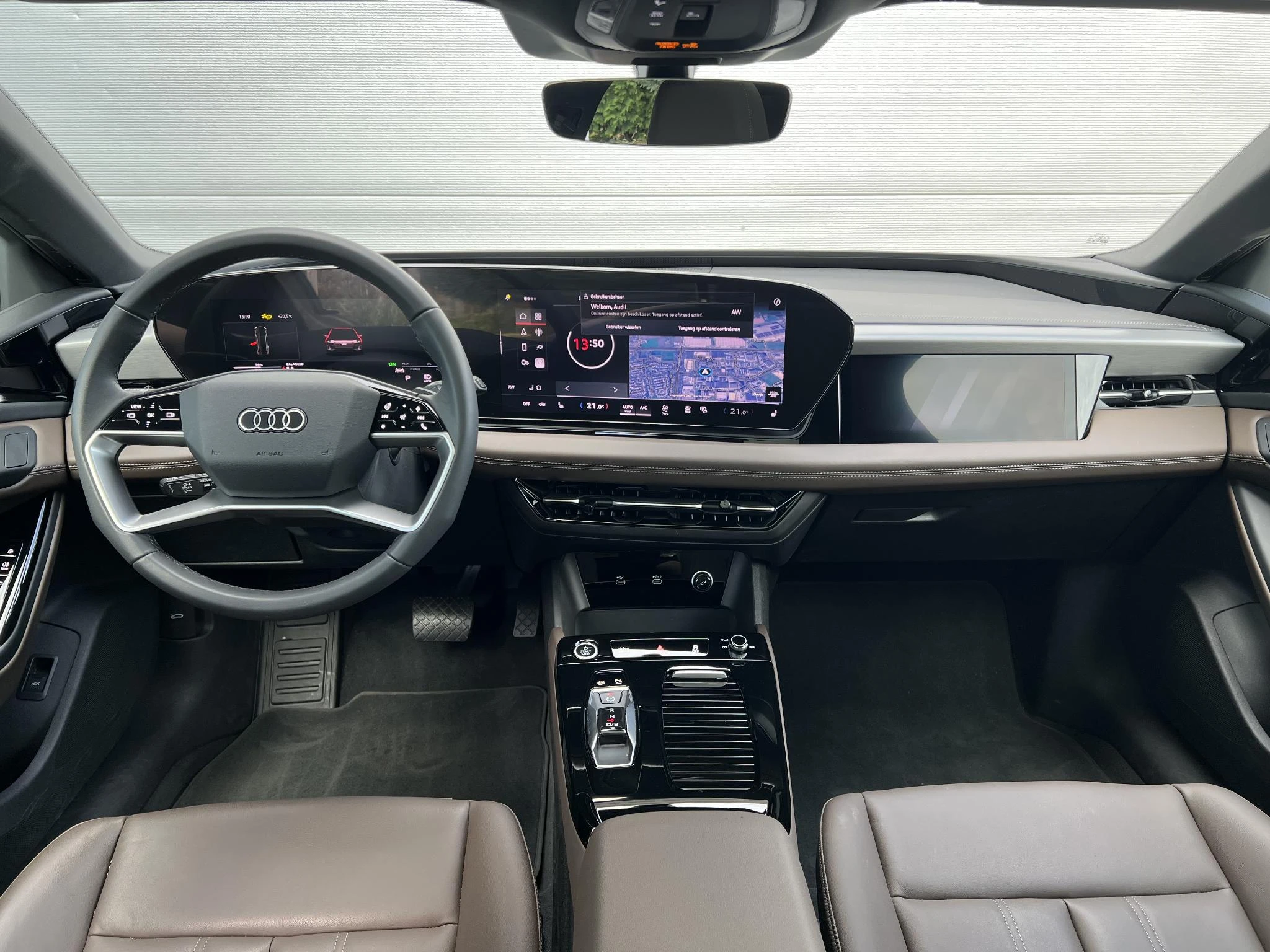 Audi-A6 Avant e-tron-image-8
