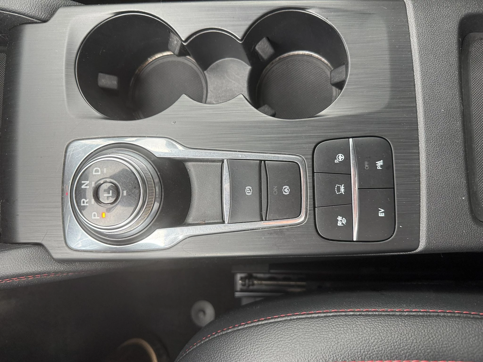 Ford-Kuga-image-19