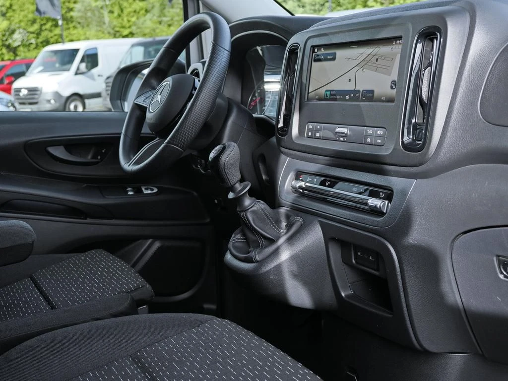 Mercedes-Benz-Vito 116-image-9