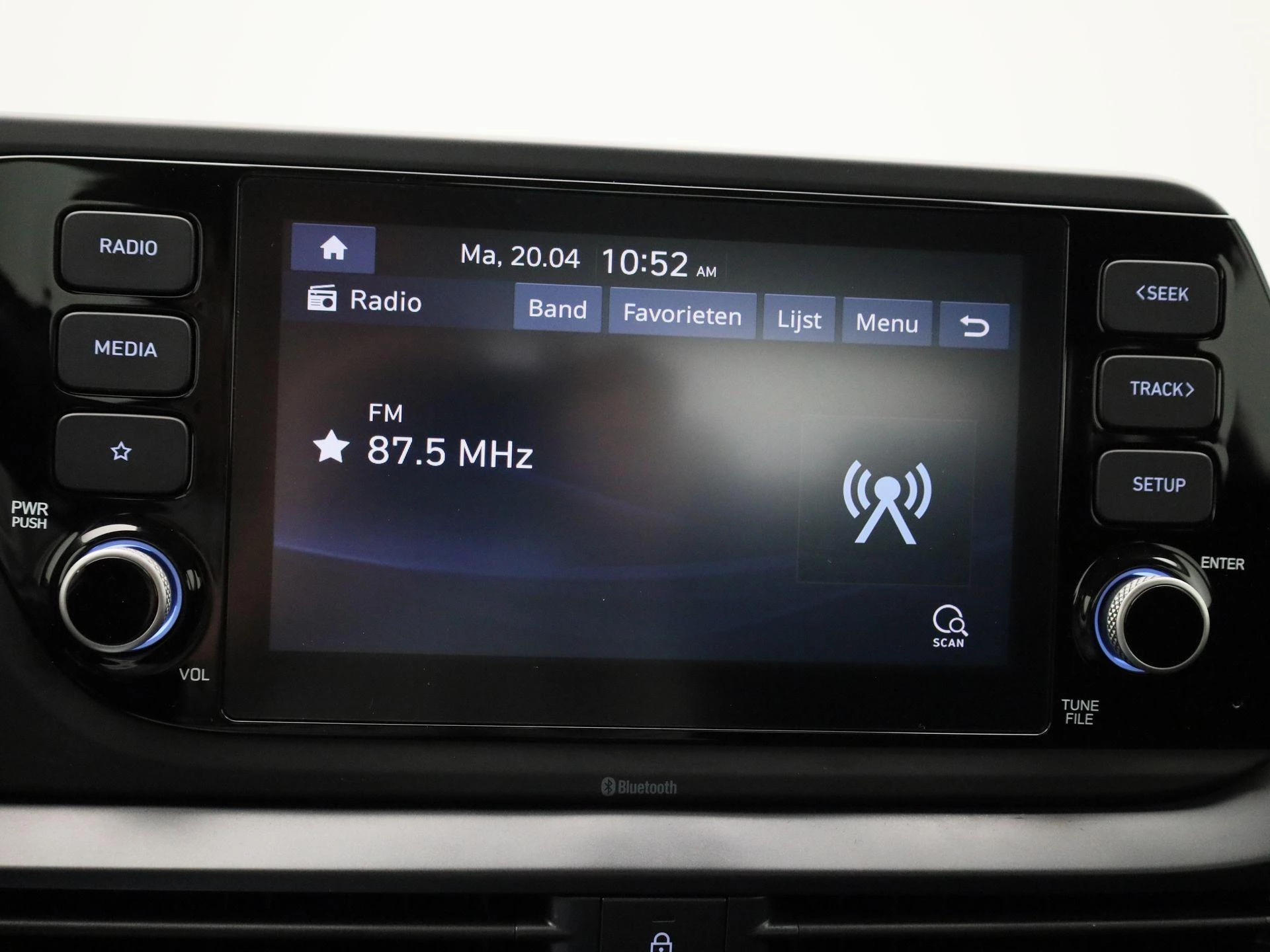 Hyundai-Bayon-image-13