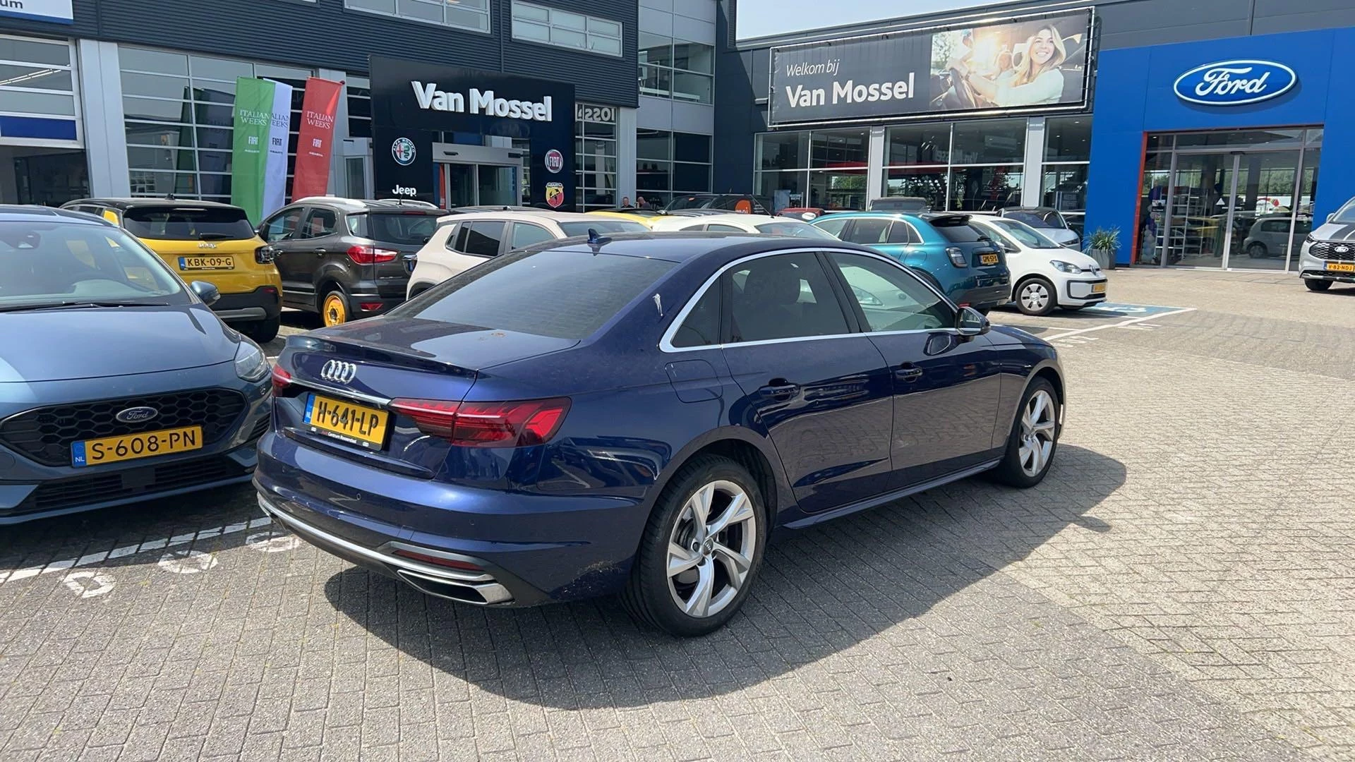 Audi A4