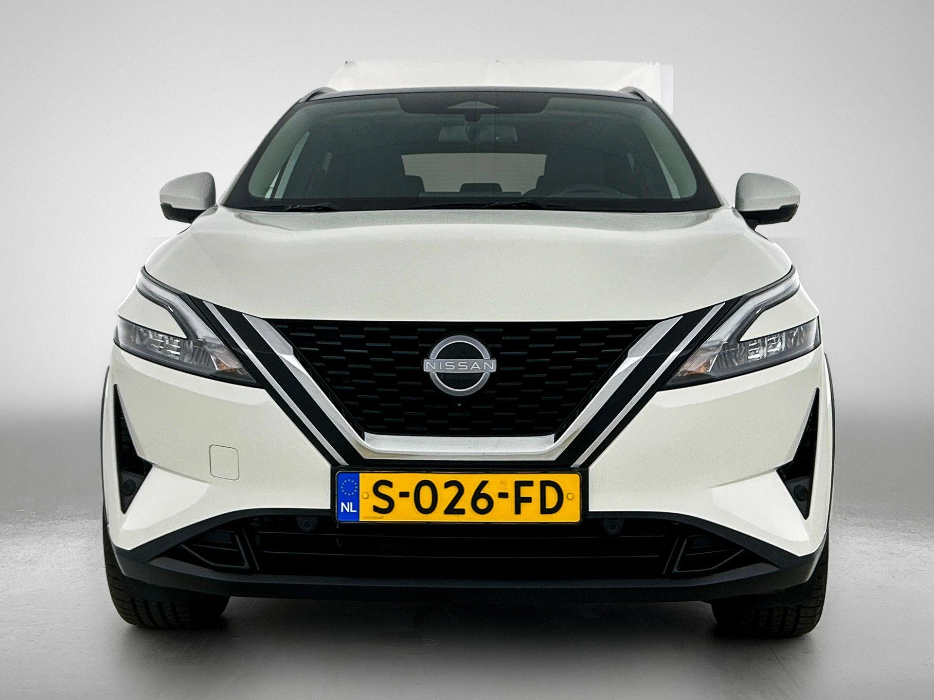 Nissan-QASHQAI-image-4