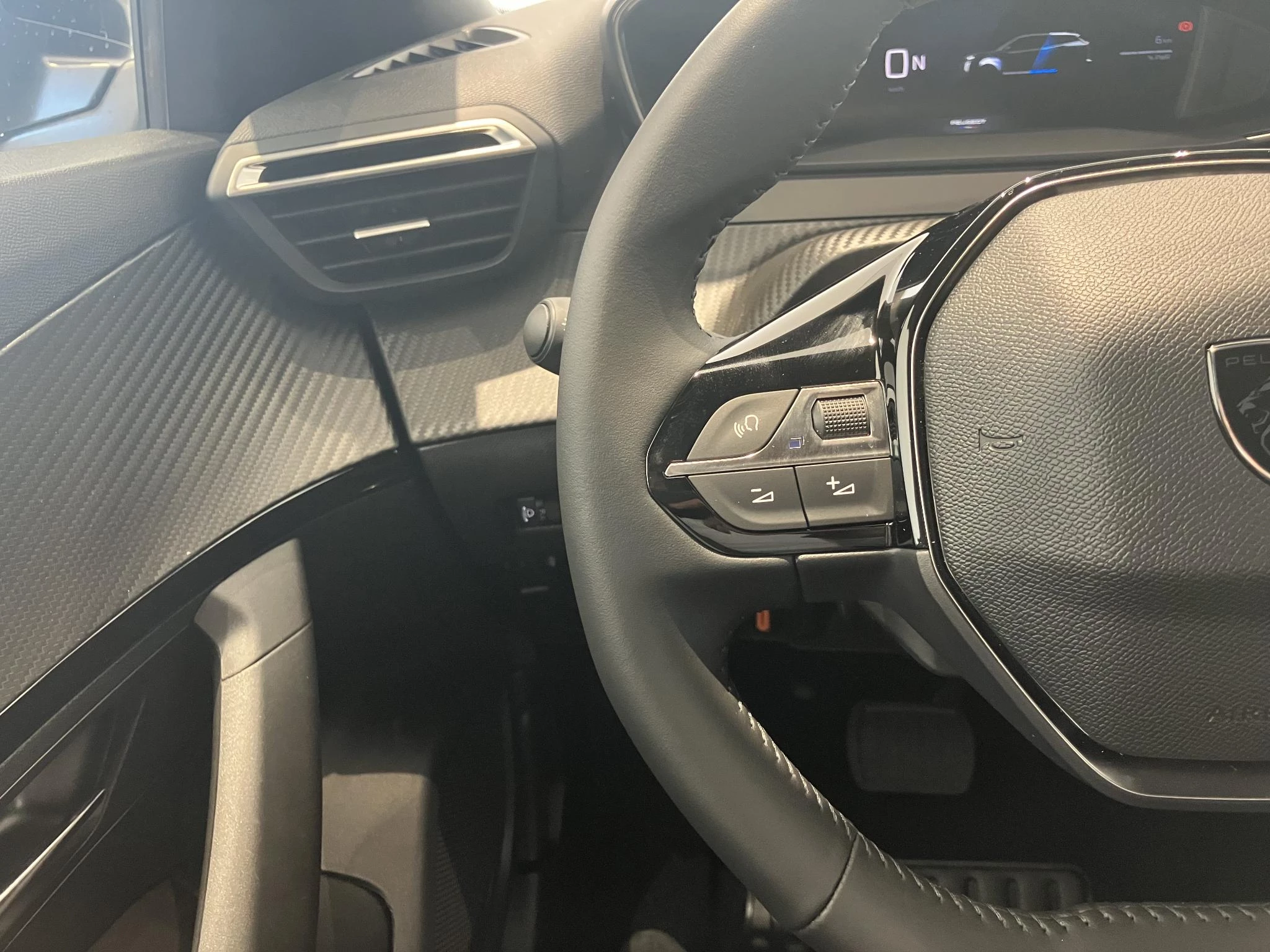 Peugeot-2008-image-19