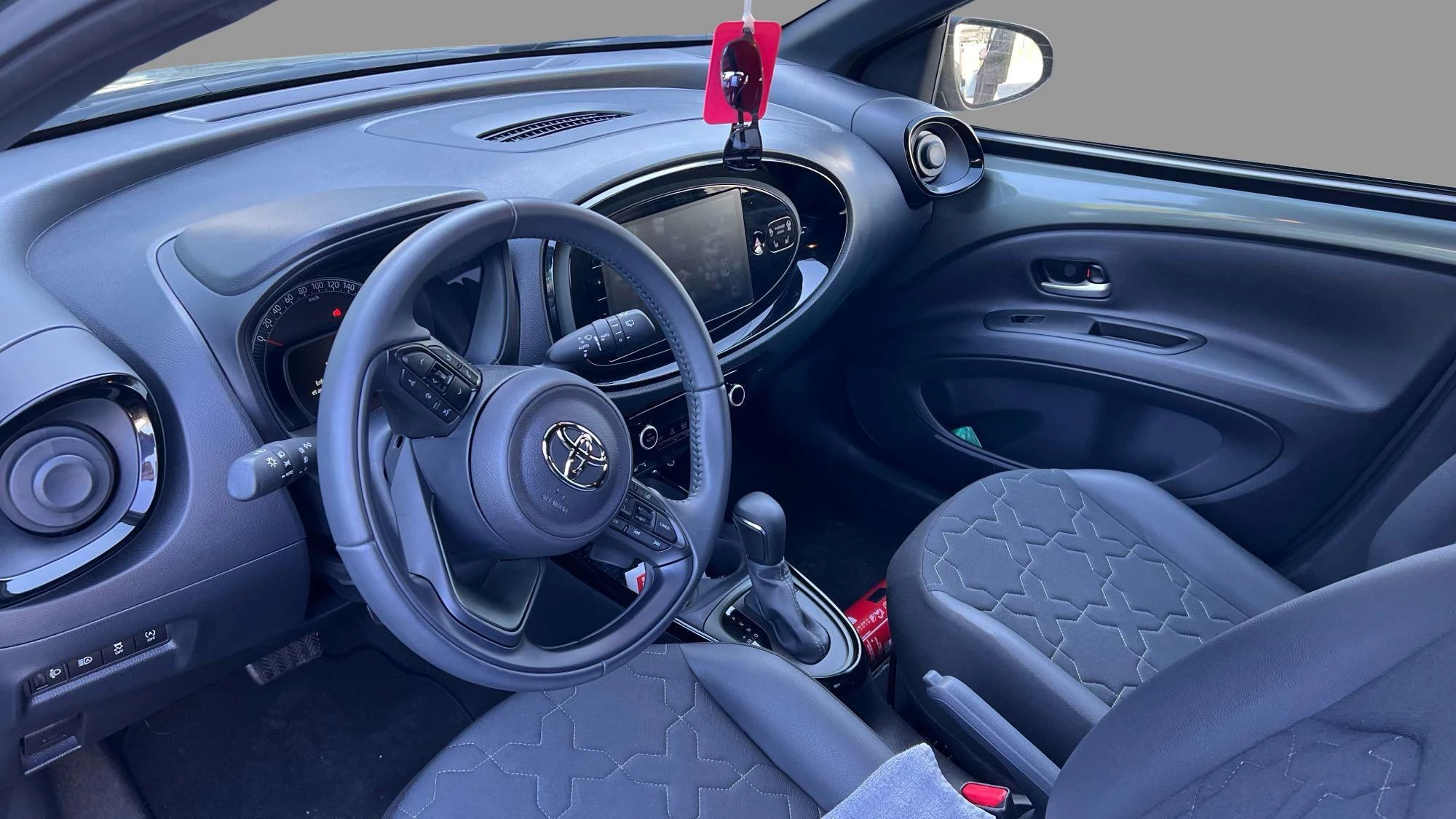 Toyota Aygo X 1.0 VVT-i Envy CVT