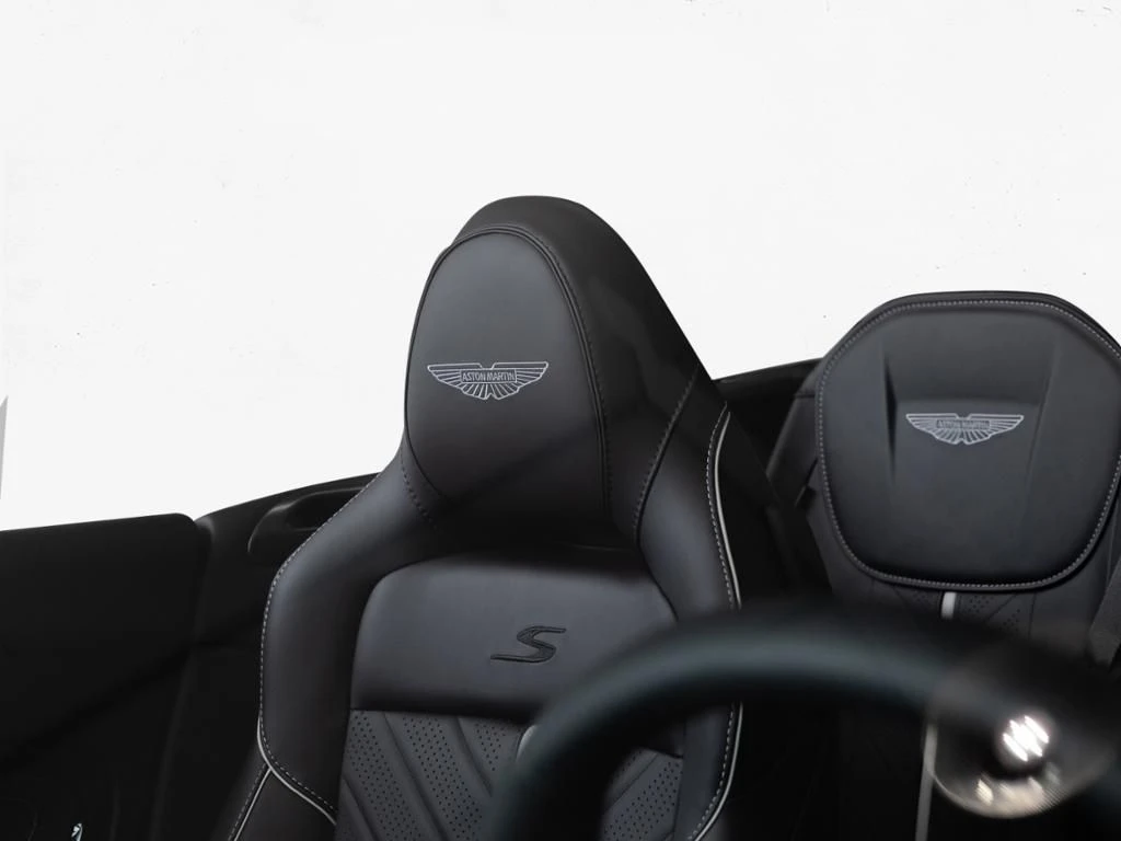 Aston Martin DB12 S Volante Aston Martin Hamburg