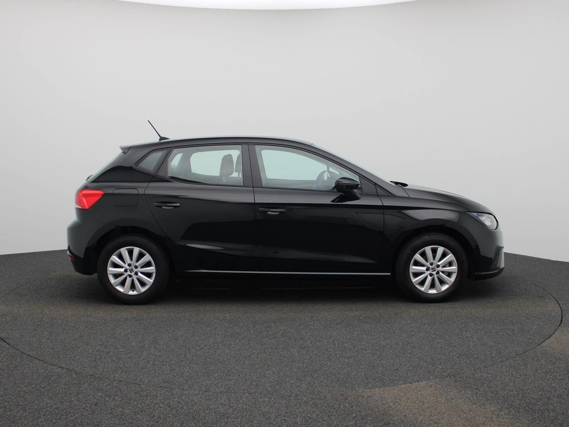 SEAT-Ibiza-image-5