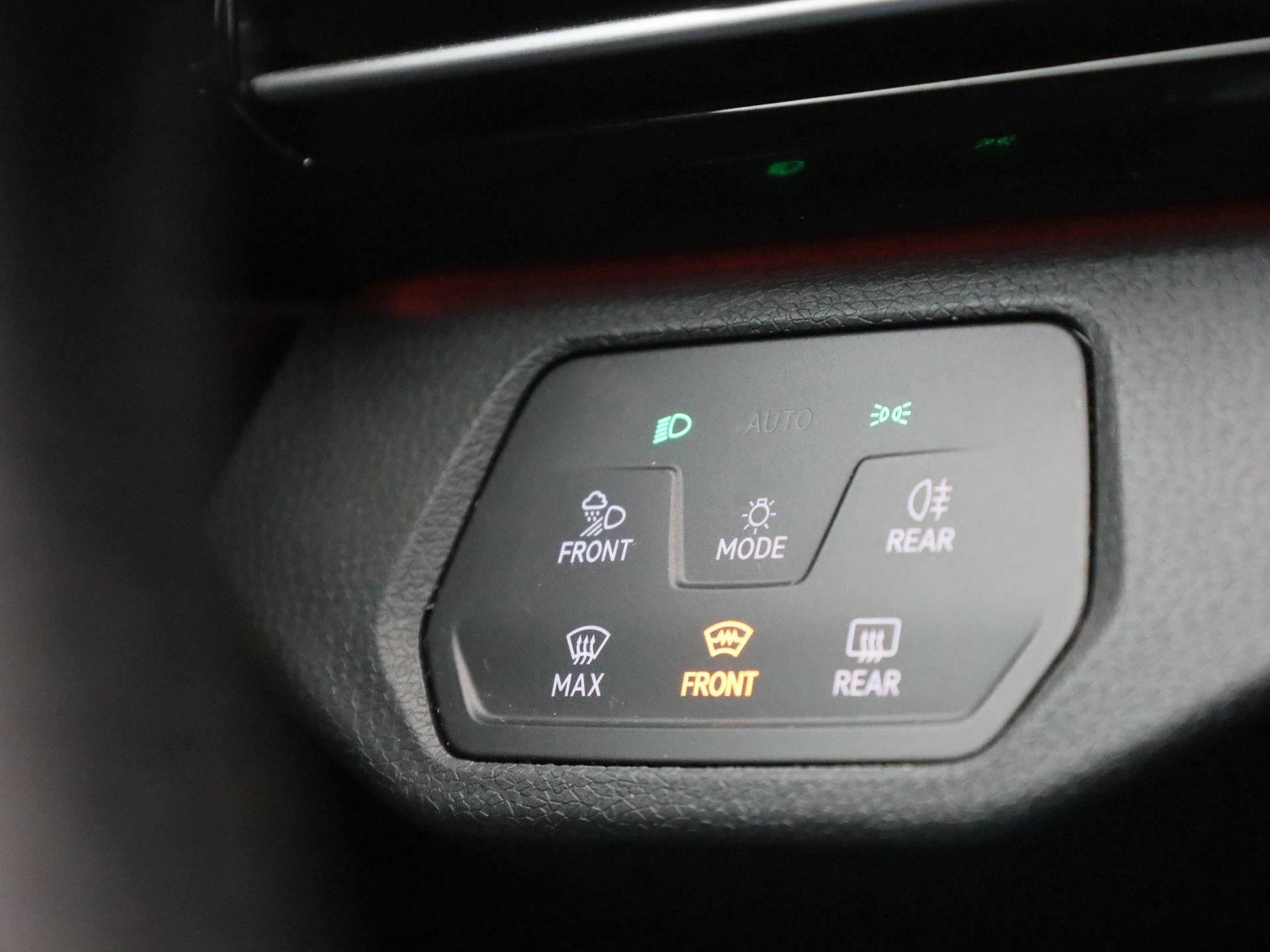 Volkswagen-ID.4-image-28