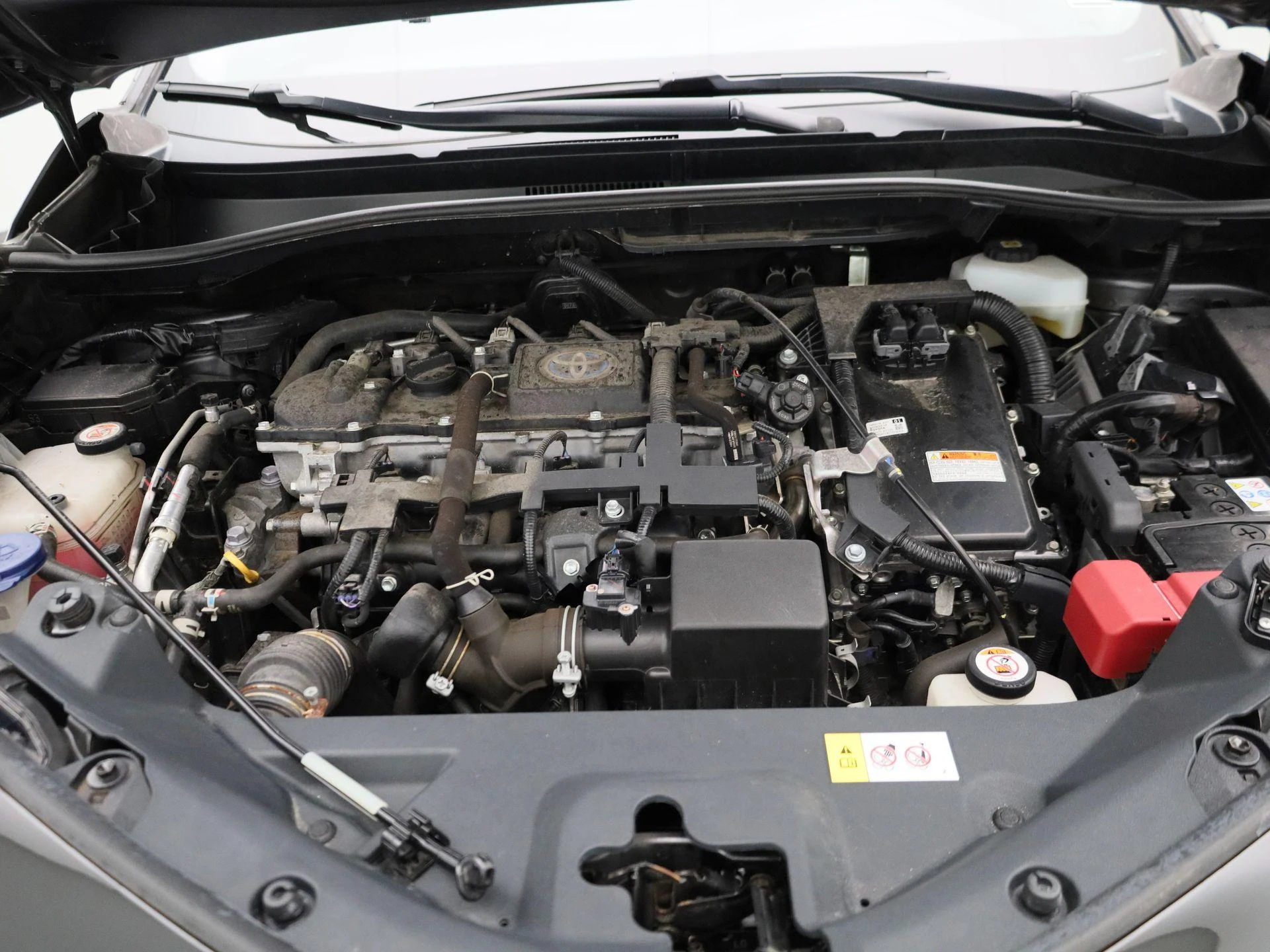 Toyota-C-HR-image-29