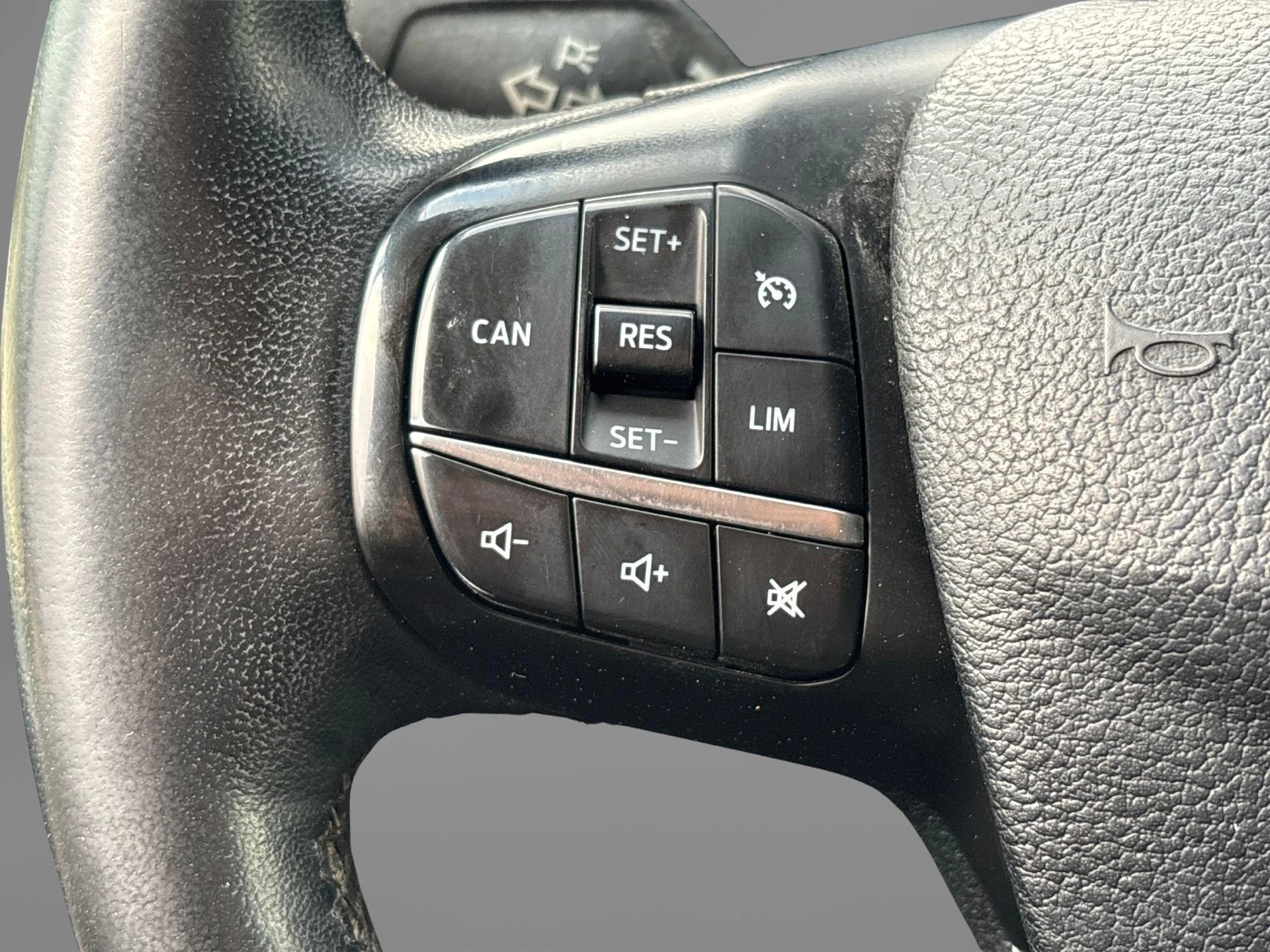 Ford-Transit-image-5