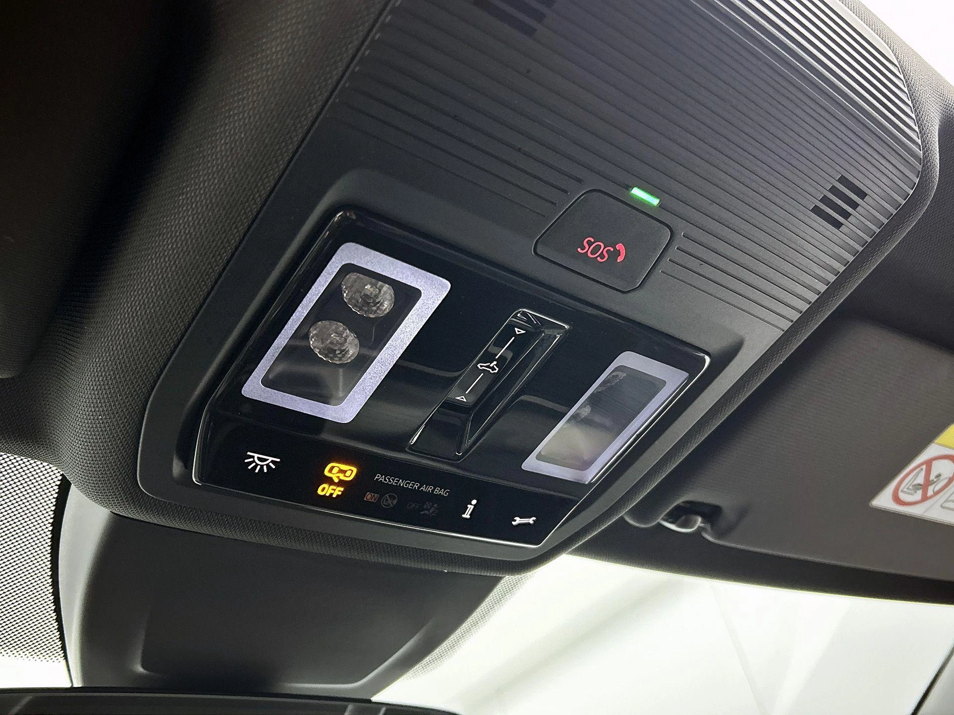 Volkswagen-Golf-image-17