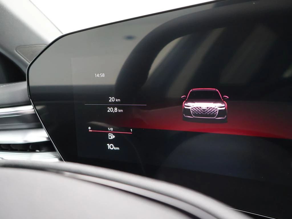 Audi A6 Avant Audi A6 Avant Advanced 2.0TDI QUATTRO DEMO 204PK *AUTOMAAT*360° CAMERA*TREKHAAK*PDC*NAVI*APP-CONNECT*...*