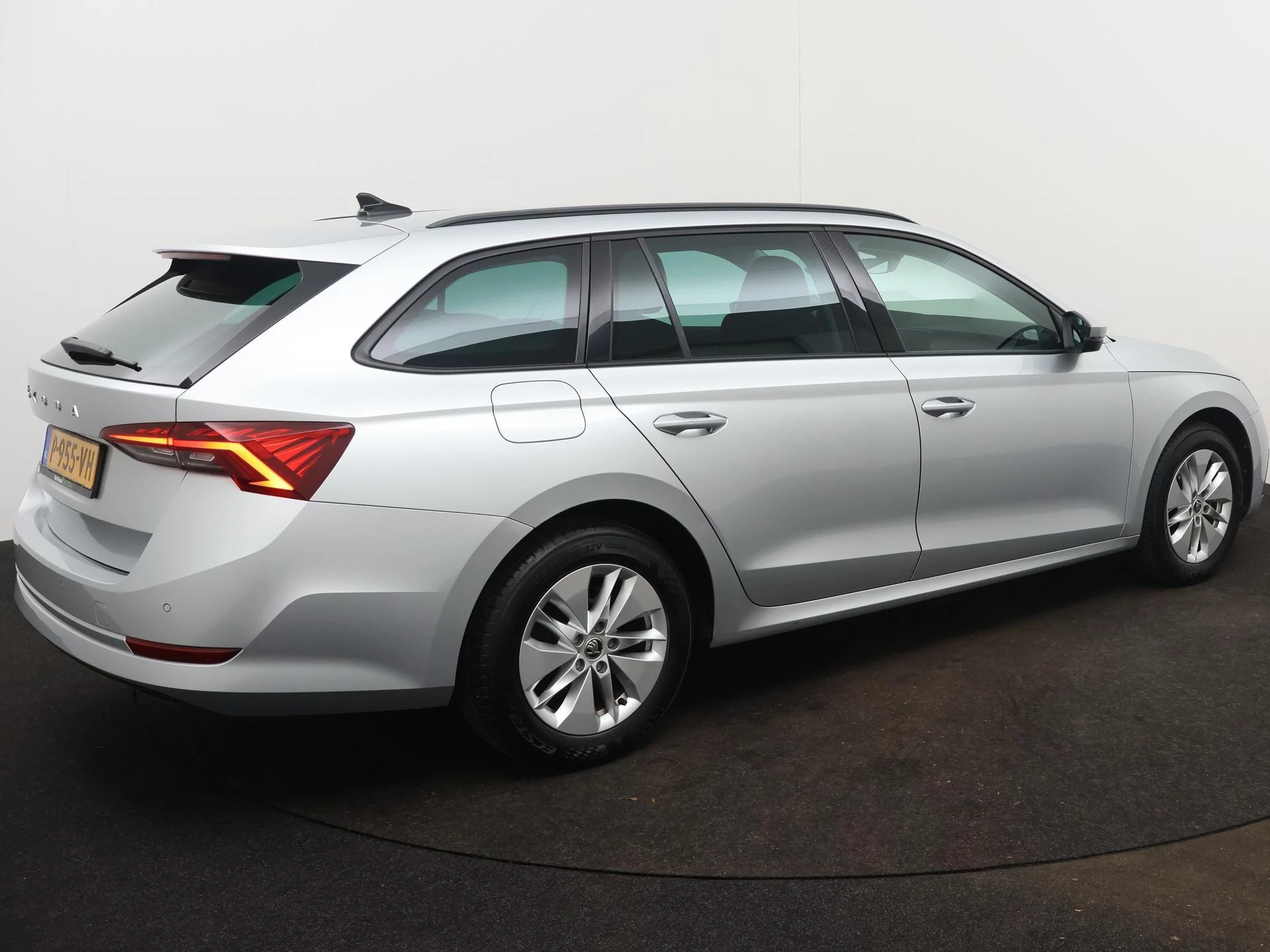 Škoda-Octavia-image-3