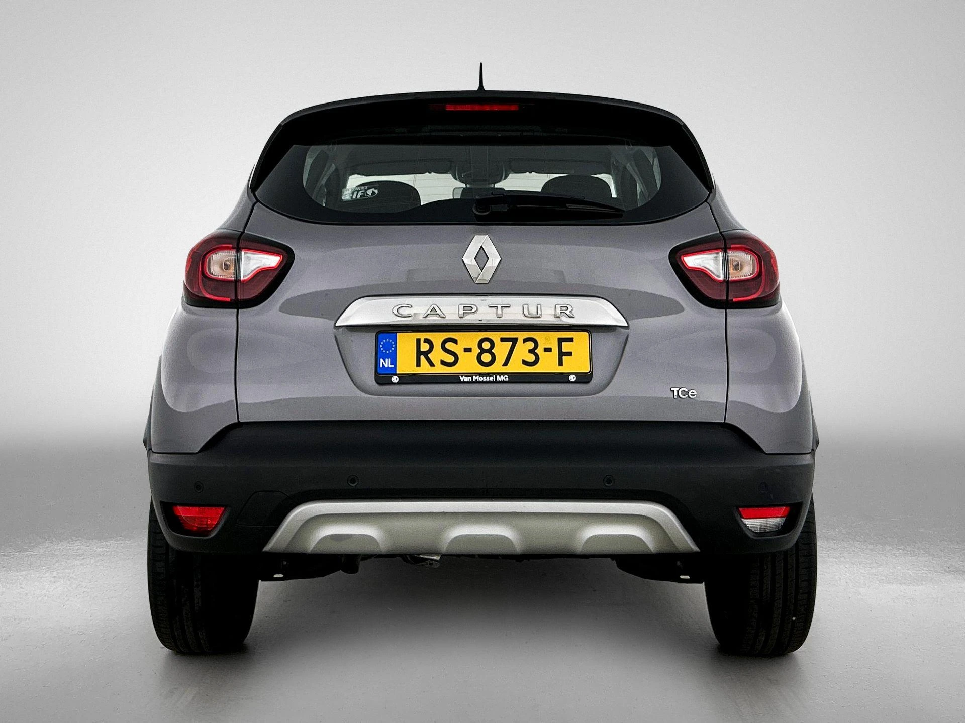 Renault-Captur-image-2