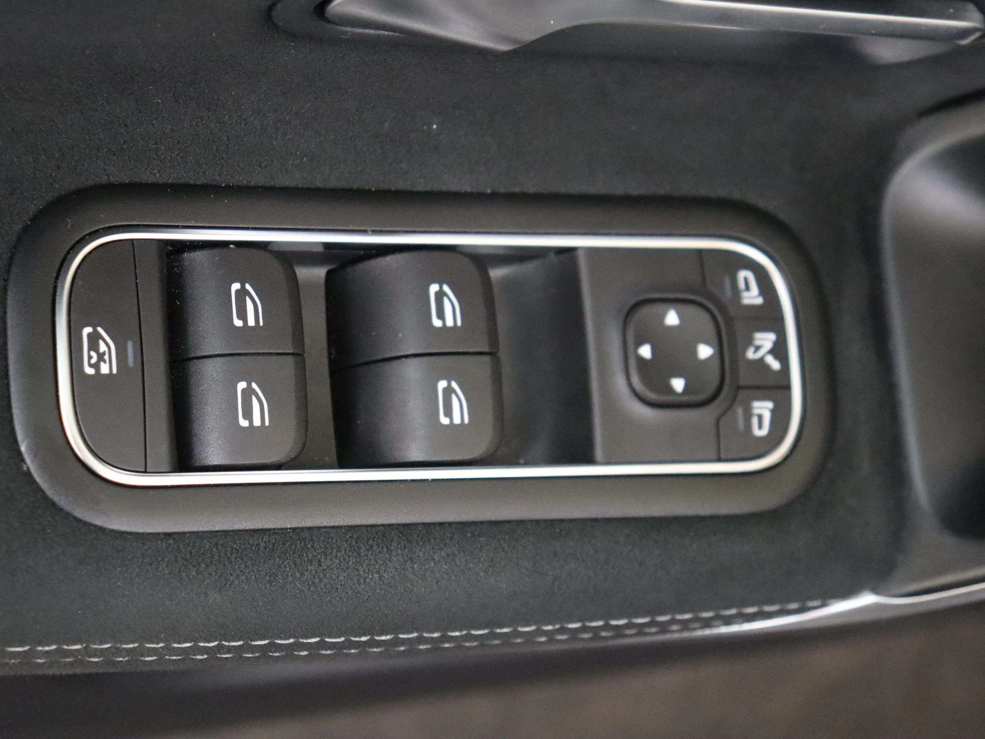 Mercedes-Benz A-Klasse 250 e Business Solution AMG