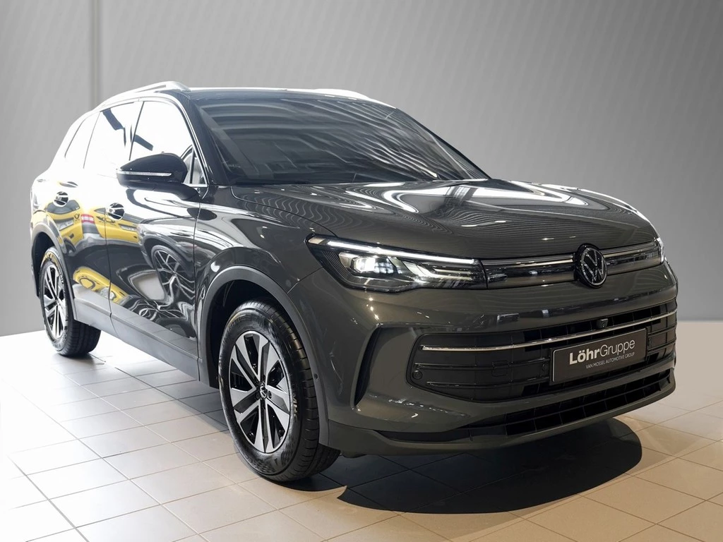 Volkswagen-Tiguan-image-2