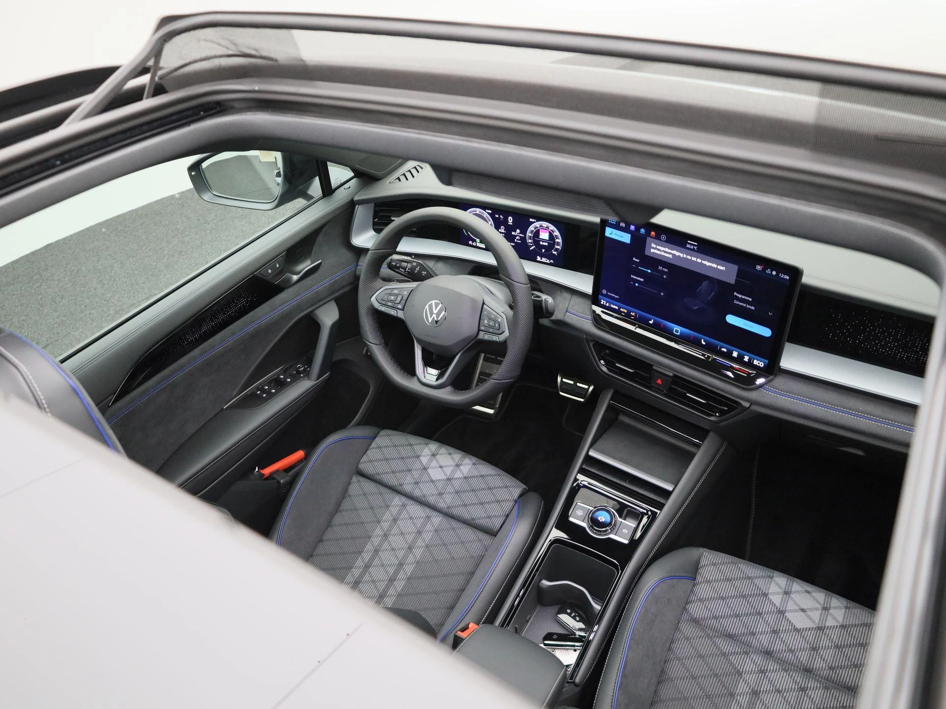 Volkswagen-Tayron-image-36