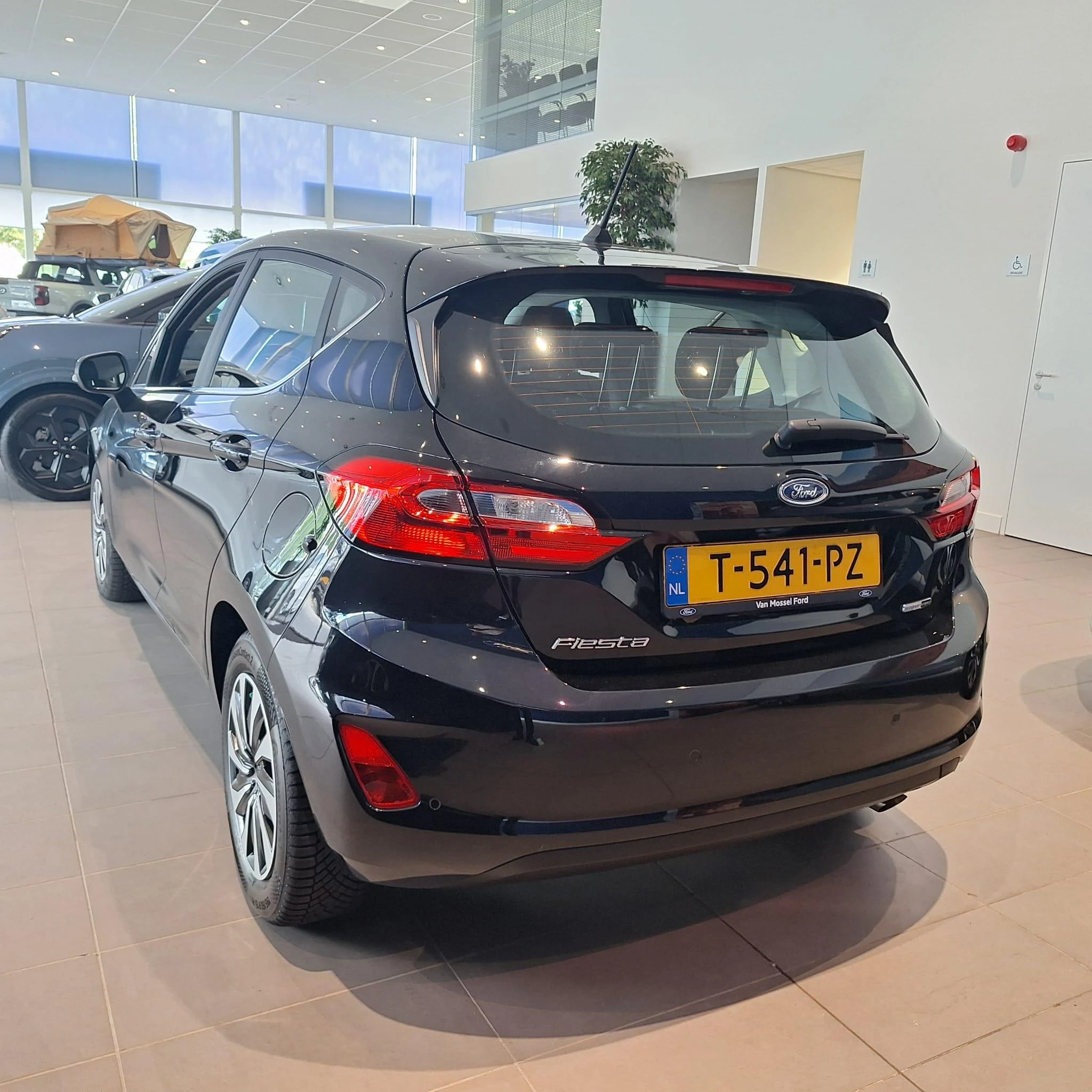 Ford Fiesta 1.0 EcoBoost Hybrid Titanium