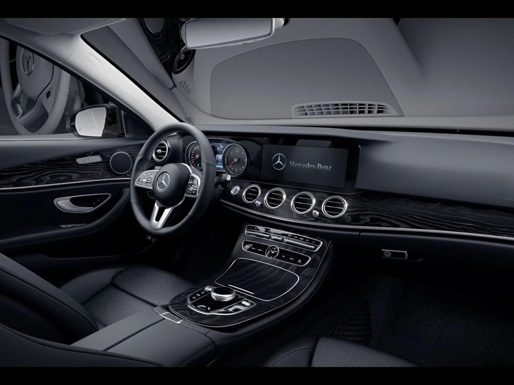 Mercedes-Benz-E-Klasse 220 d-image-11