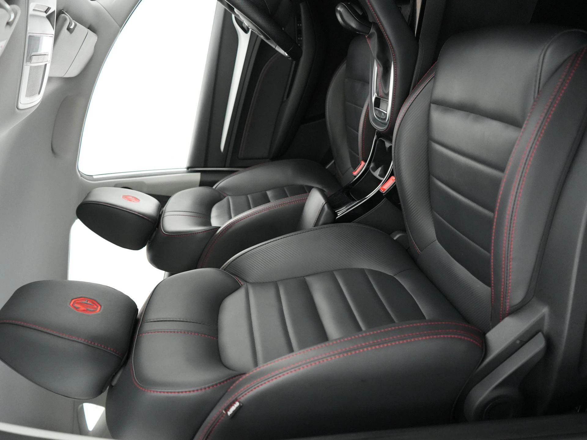 MG ZS ICE 1.0 AT LUXURY FWD