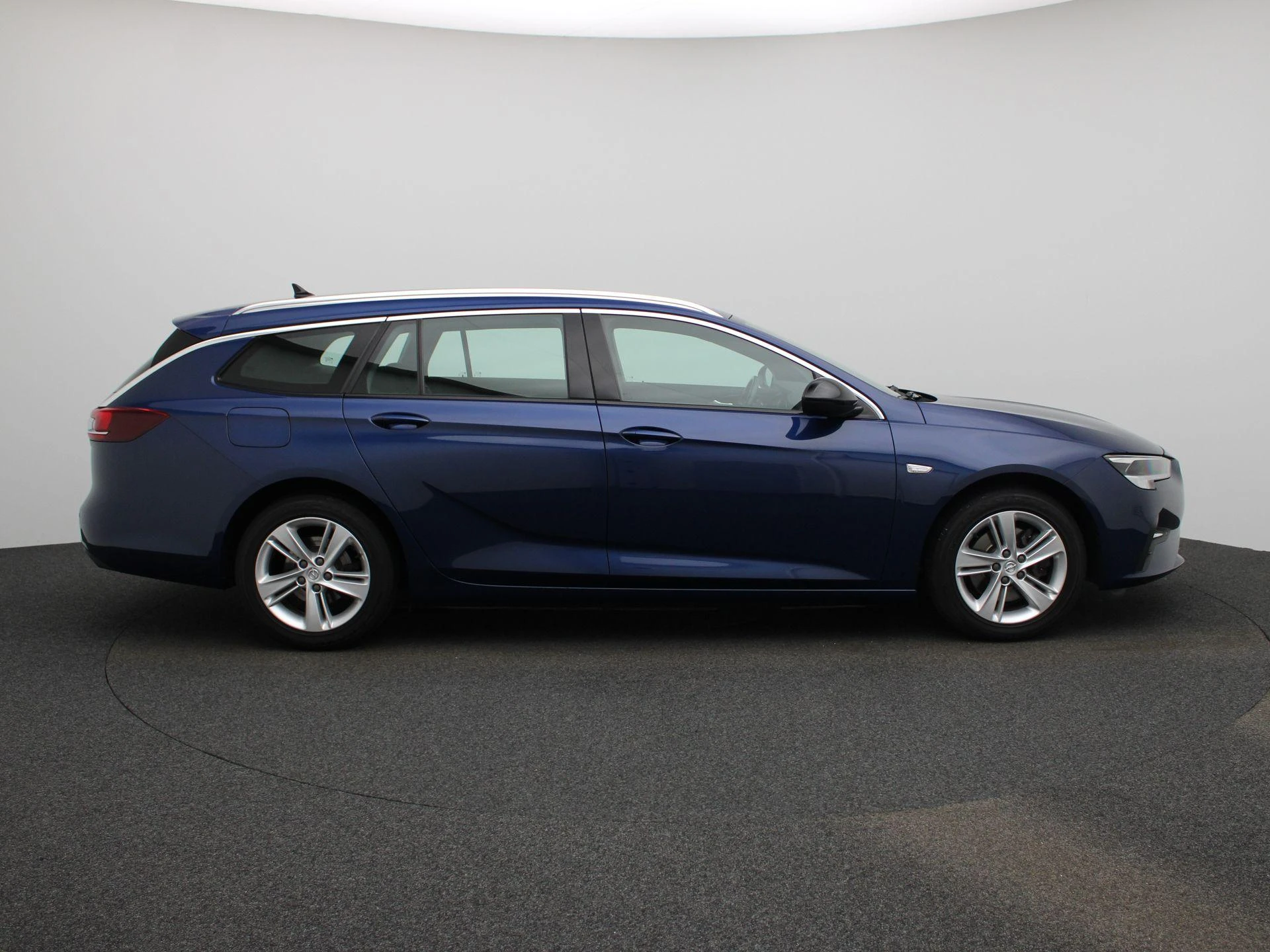 Opel-Insignia-image-6
