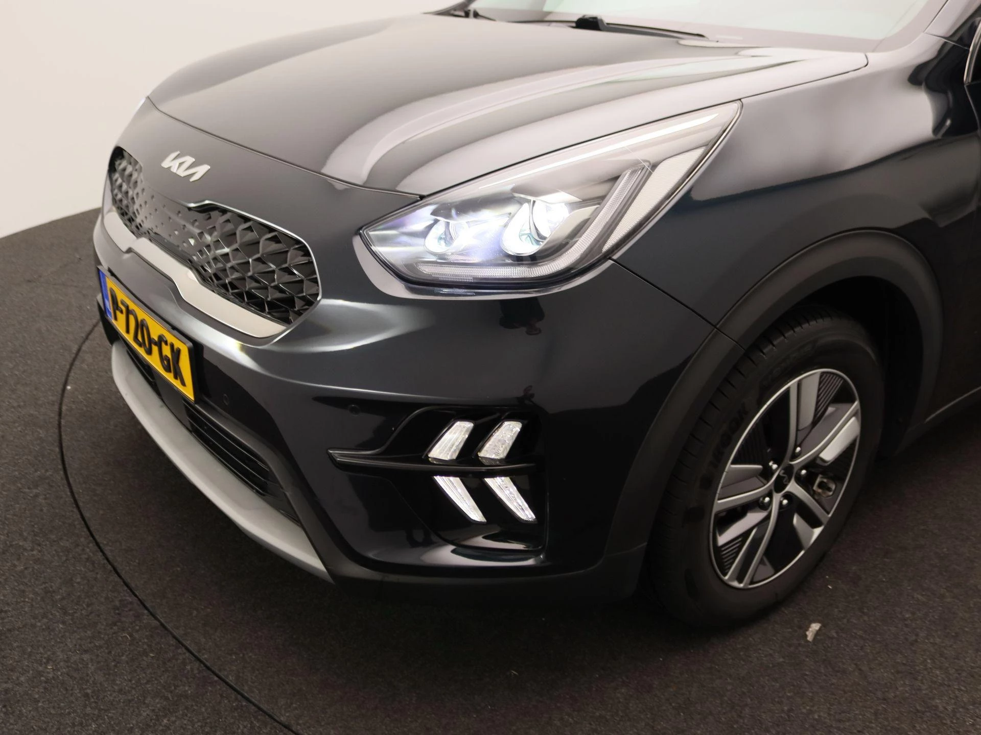 Kia-Niro-image-16