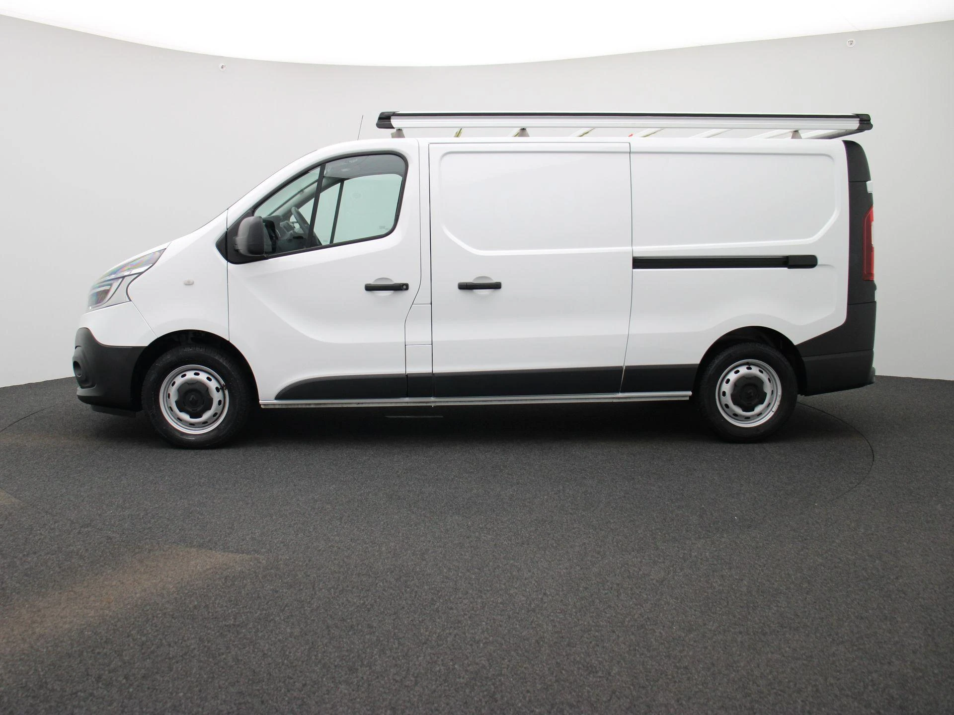 Renault-Trafic-image-3