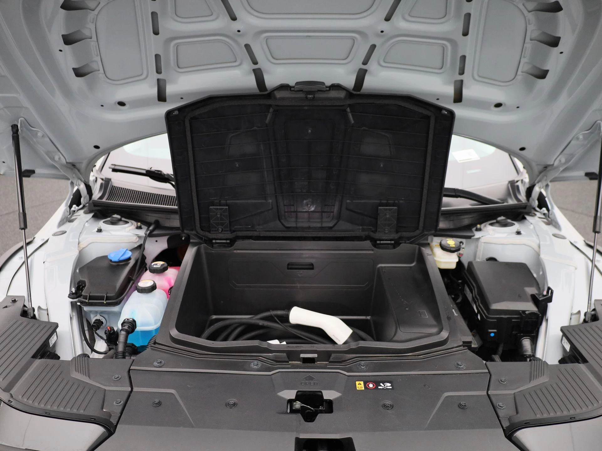 Hyundai-IONIQ 5-image-37