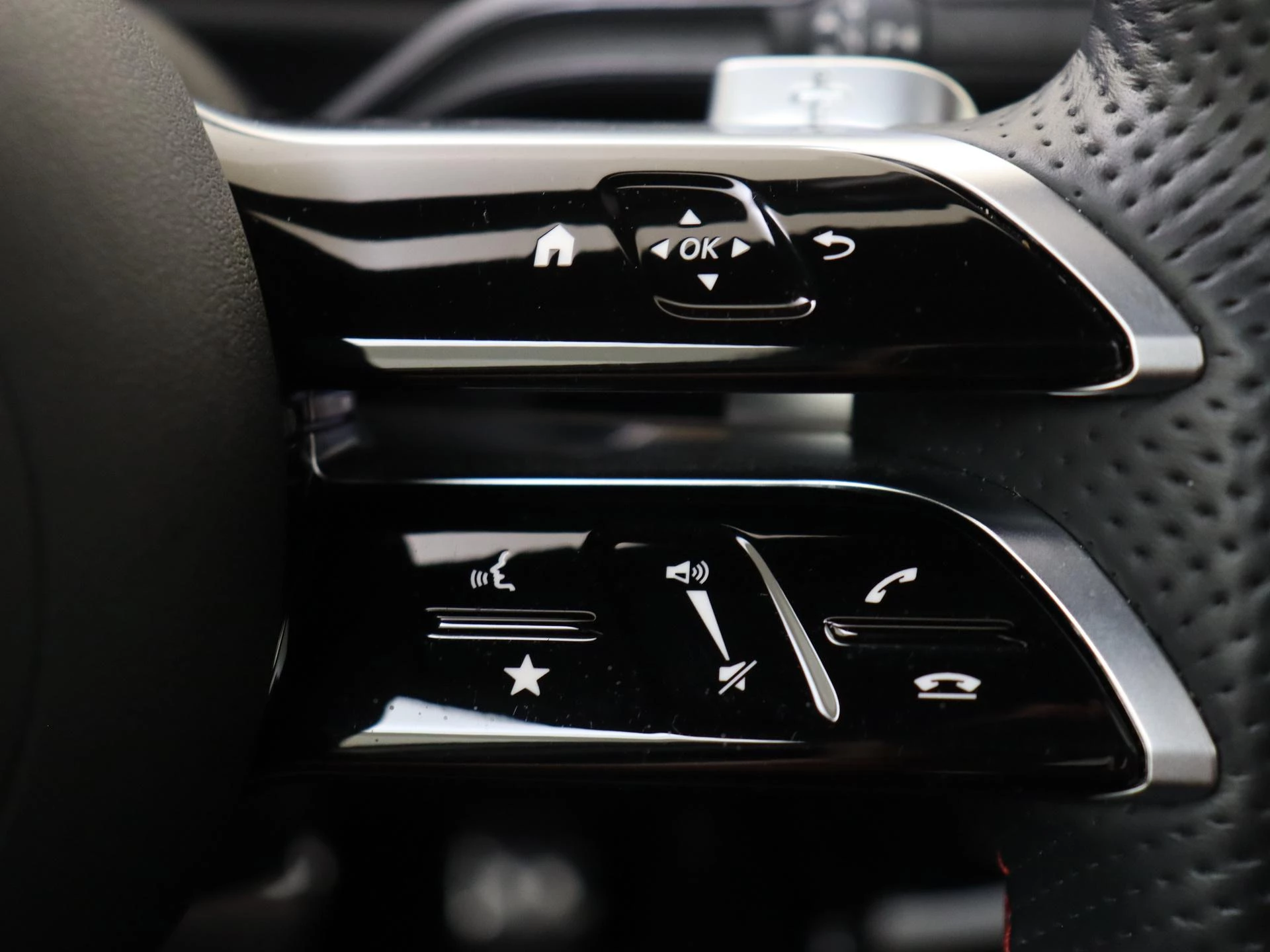 Mercedes-Benz-A-Klasse-image-17