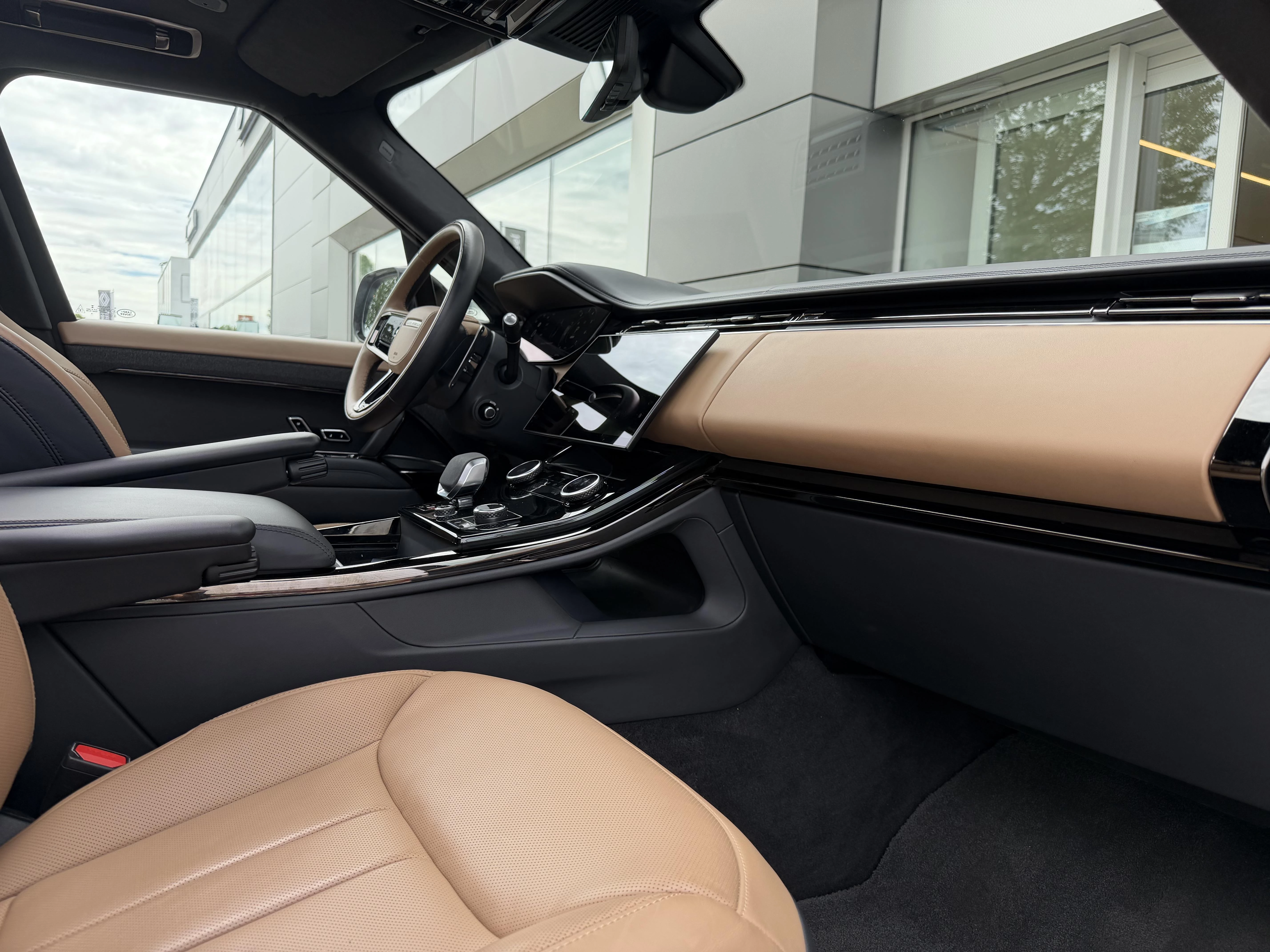 Land Rover Range Rover Sport P510e Autobiography