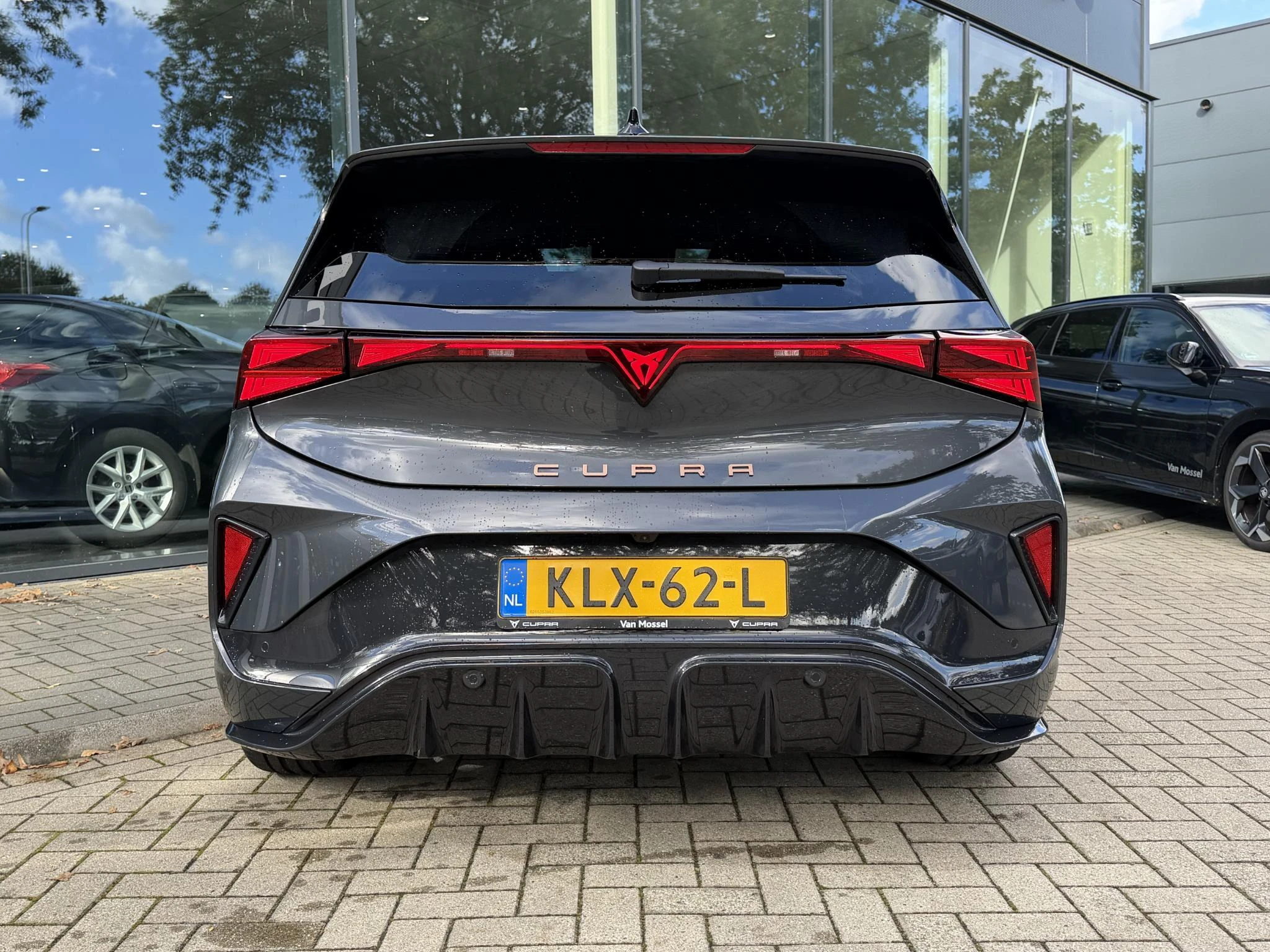 CUPRA-Born-image-2