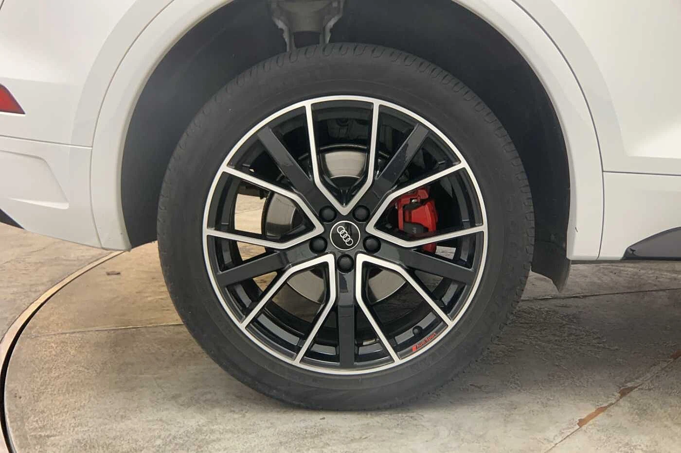 Audi-Q5-image-4