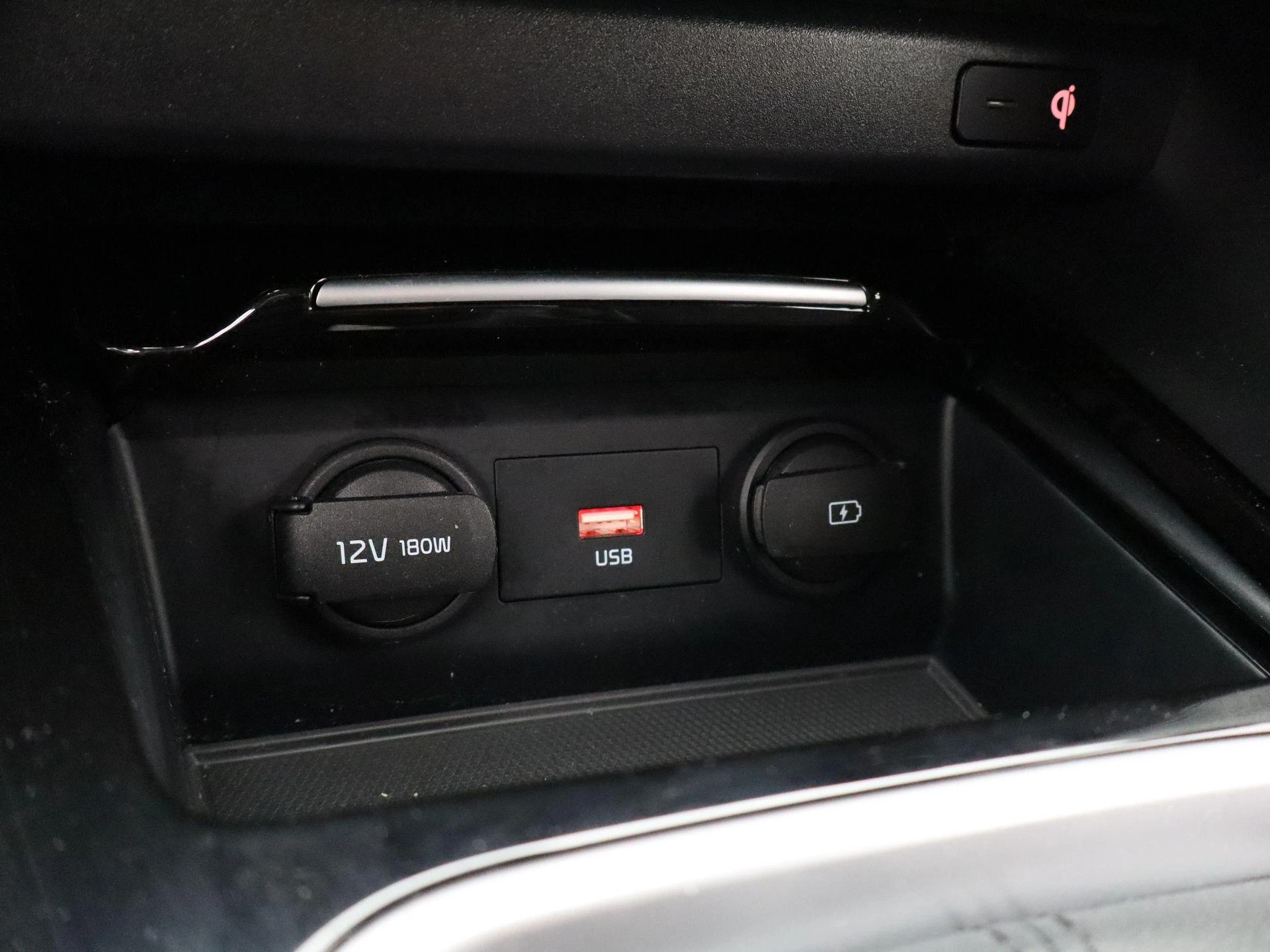 Kia-Ceed Sportswagon-image-21