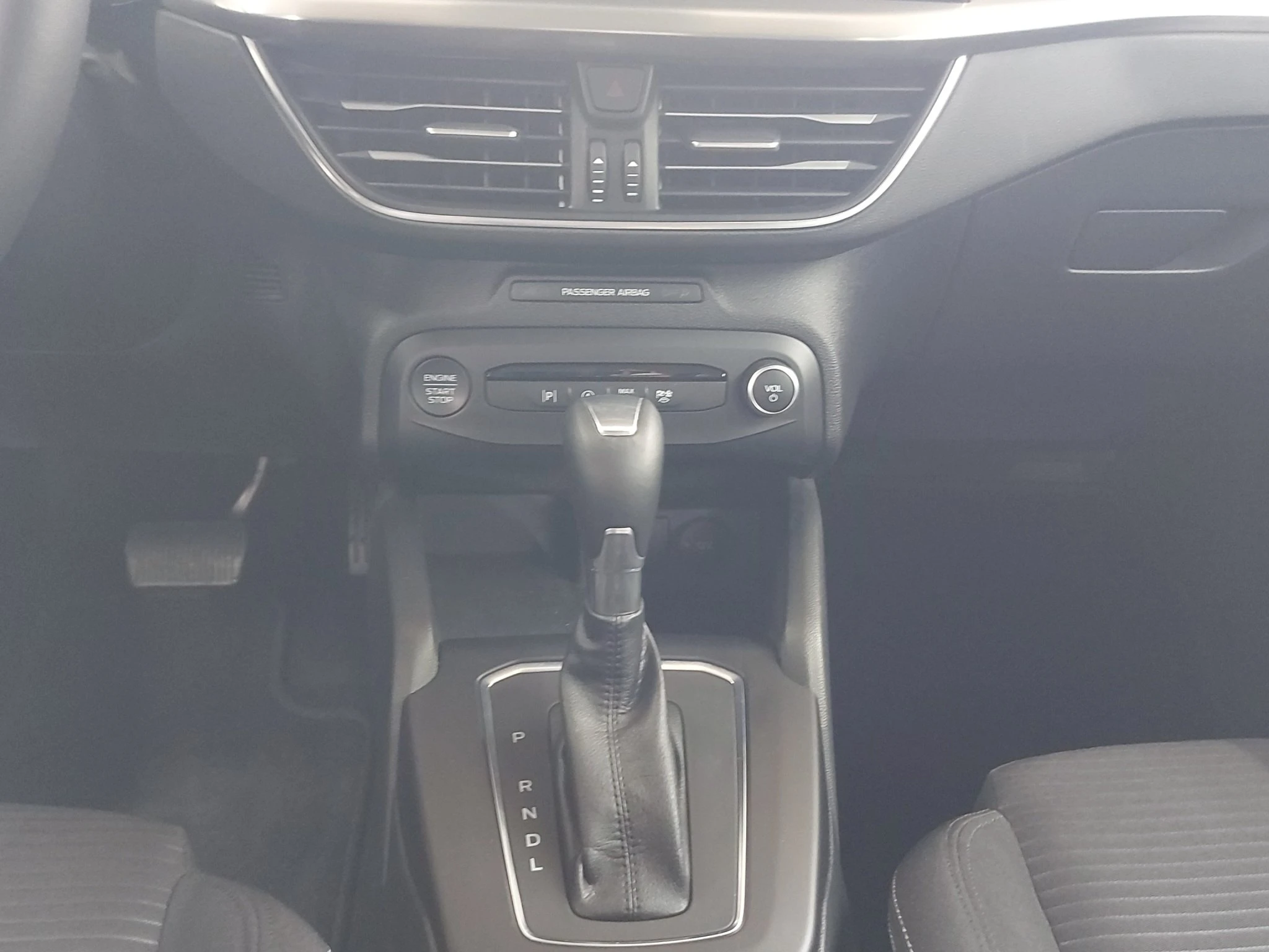 Ford Focus Titanium 1.0 EcoBoost Hybr. 114kW 7-Gang Automatik Kombi