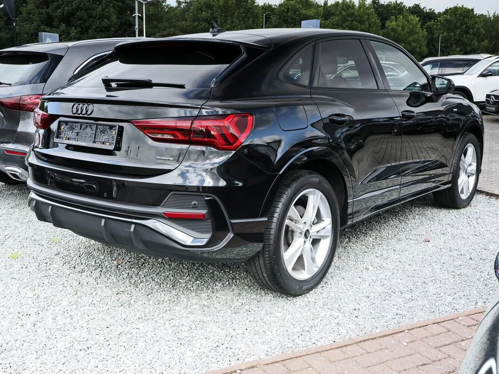 Audi-Q3-image-4